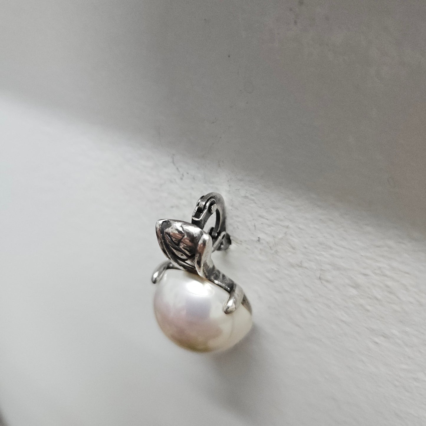 Signed Miglio Pearl Pendent