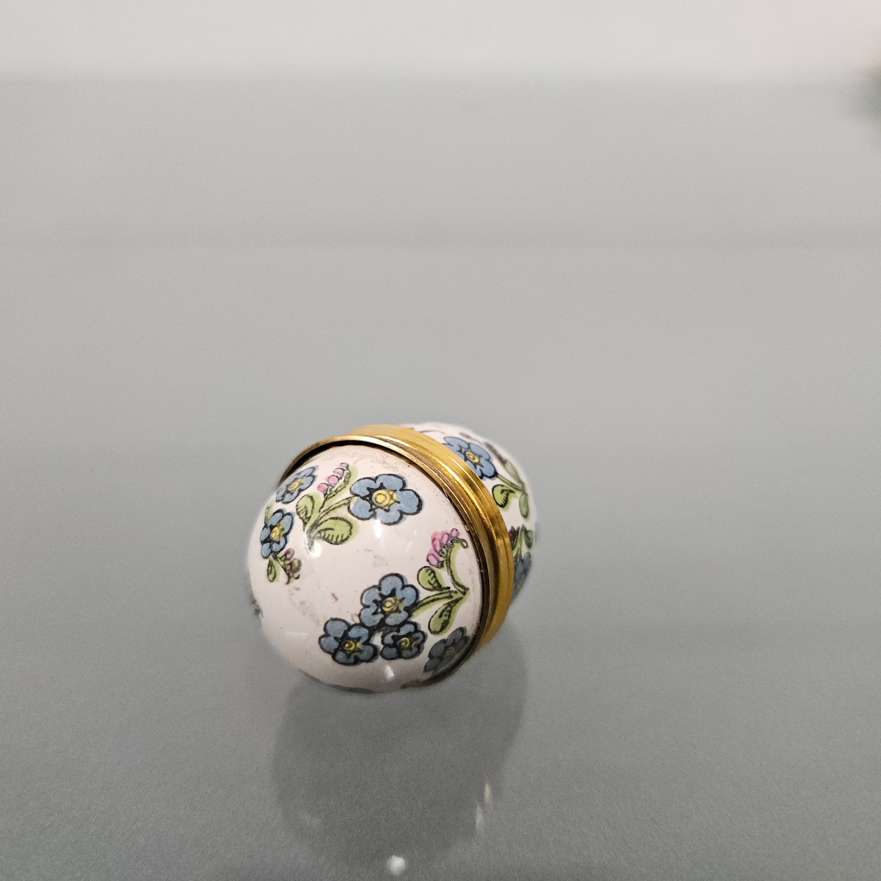Bilston Enamel Forget Me Not Pill Box | Antique & Vintage | Moonee Ponds Antiques | Australia Wide Delivery