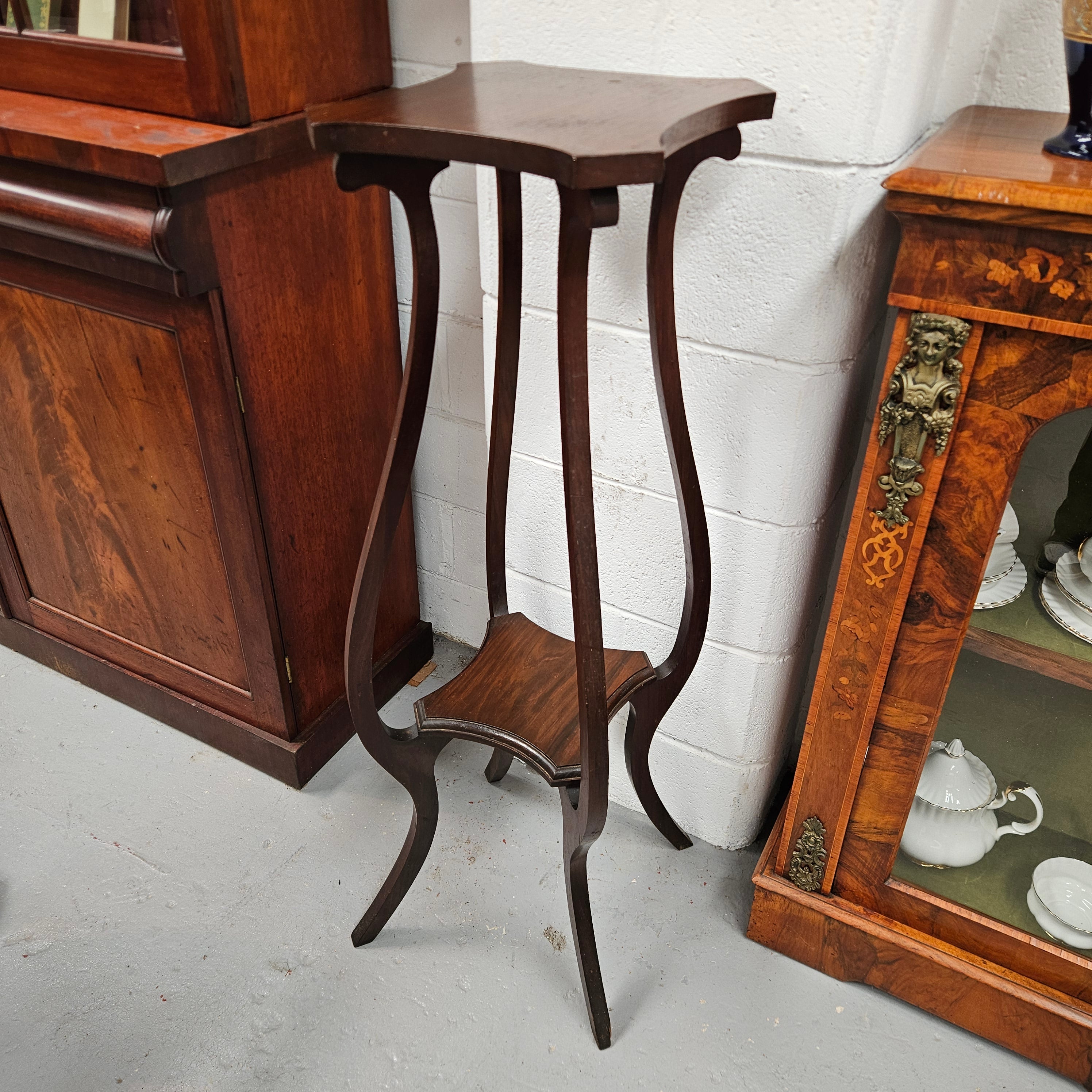 Attractive Wooden Antique Pedestal | Antique & Vintage | Moonee Ponds Antiques | Australia Wide Delivery