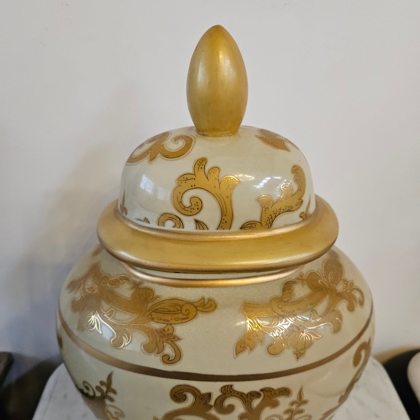 Decorative Porcelain Vase & Lid