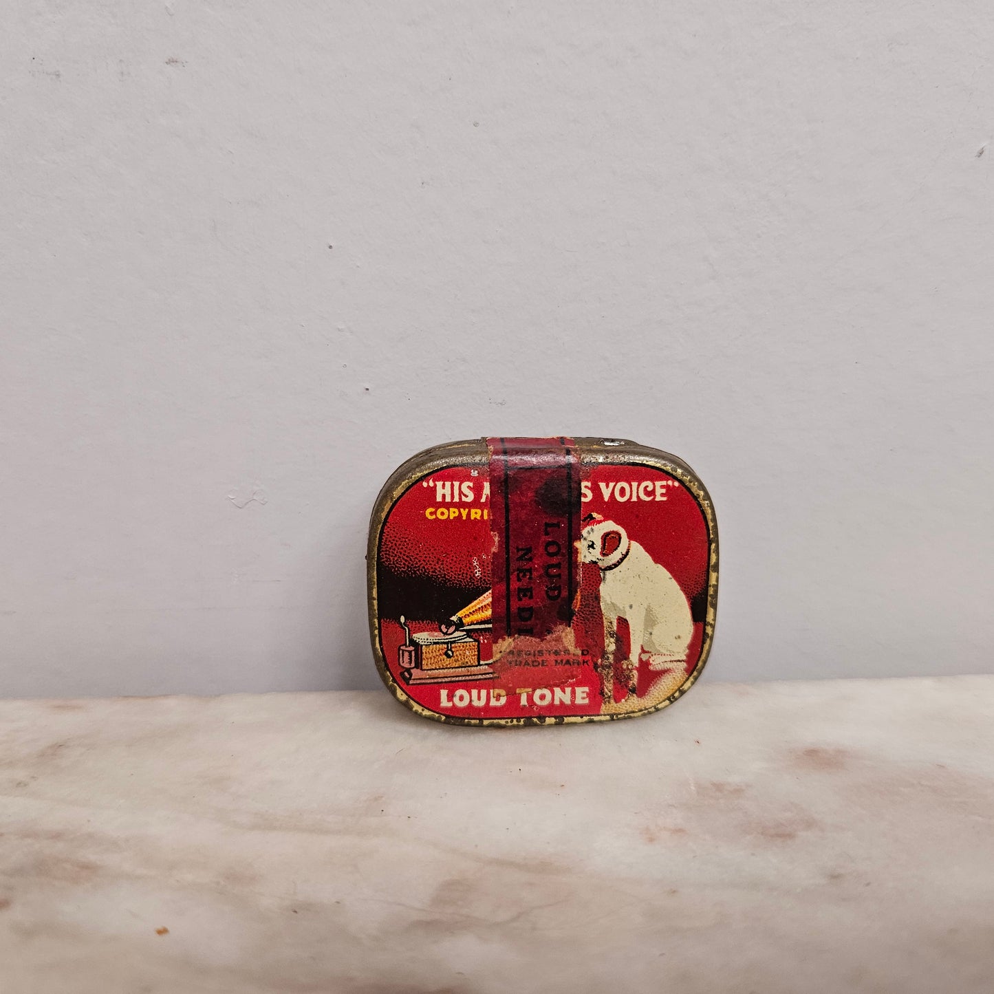 Vintage "His Masters Voice" Gramophone Tin And Needles