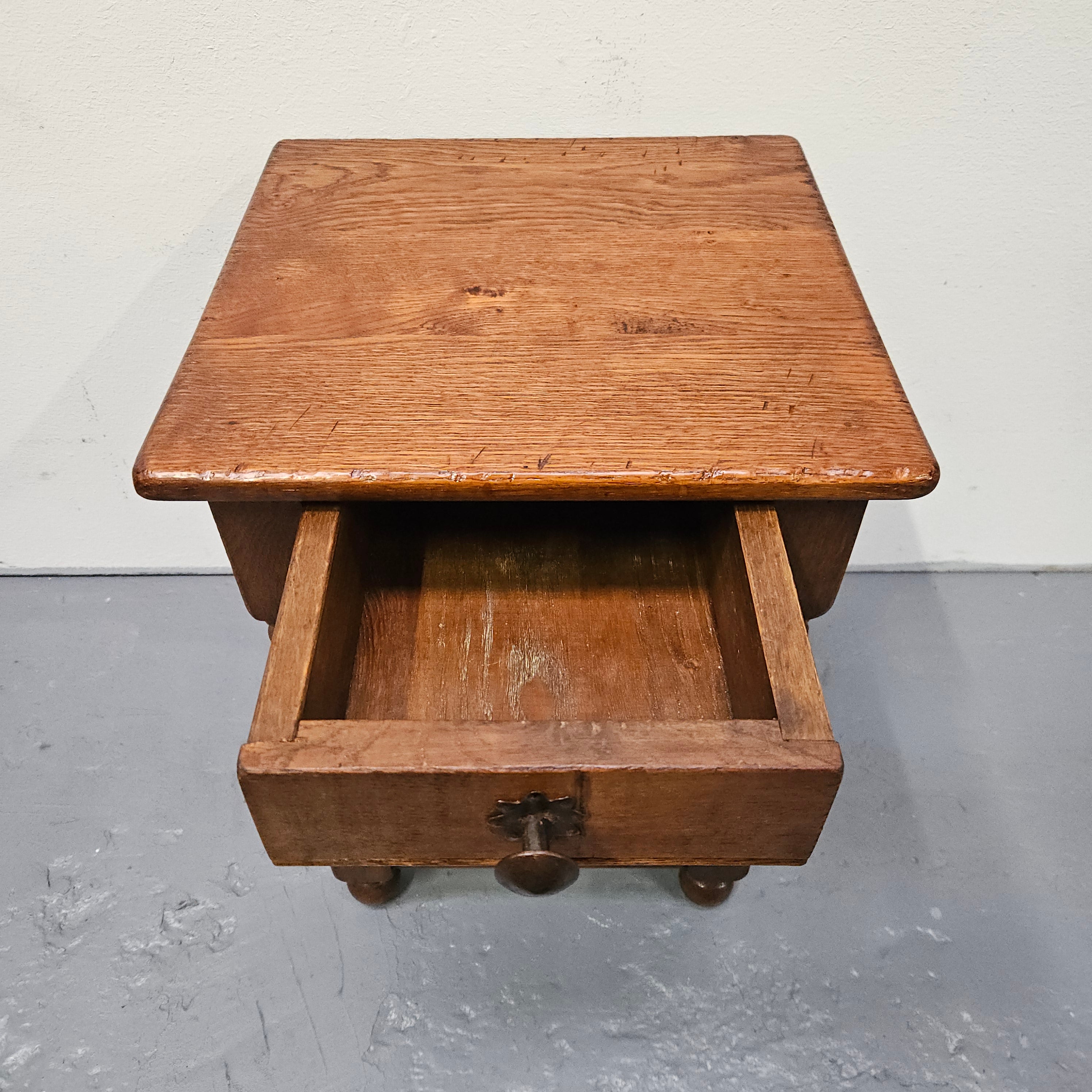 Farmhouse Style French Oak Side Table | Antique & Vintage | Moonee Ponds Antiques | Australia Wide Delivery