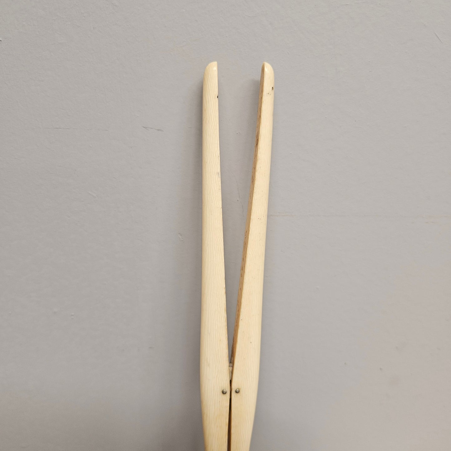 Victorian Ivory Glove Stretcher