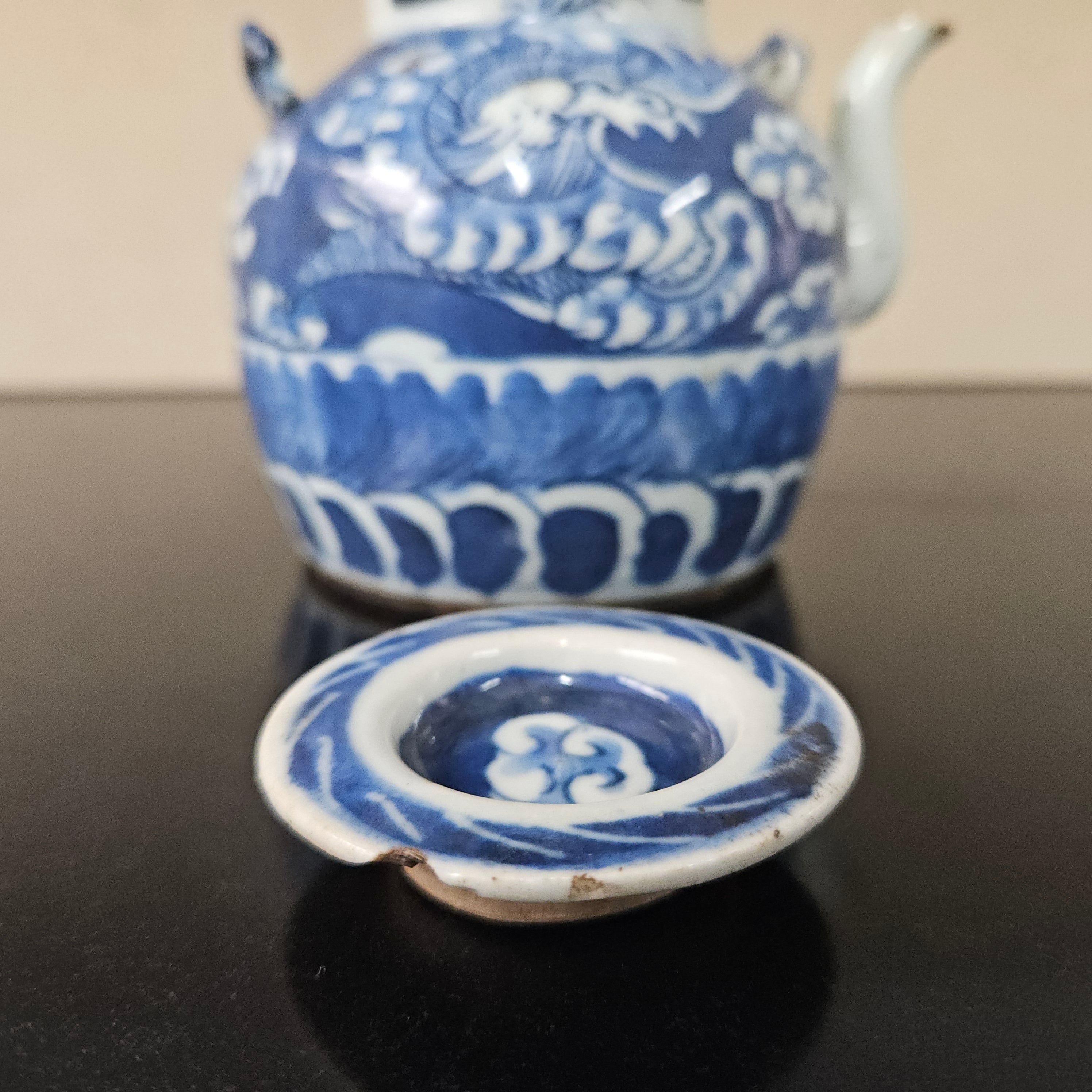 Chinese 19th Century Teapot | Antique & Vintage | Moonee Ponds Antiques | Australia Wide Delivery