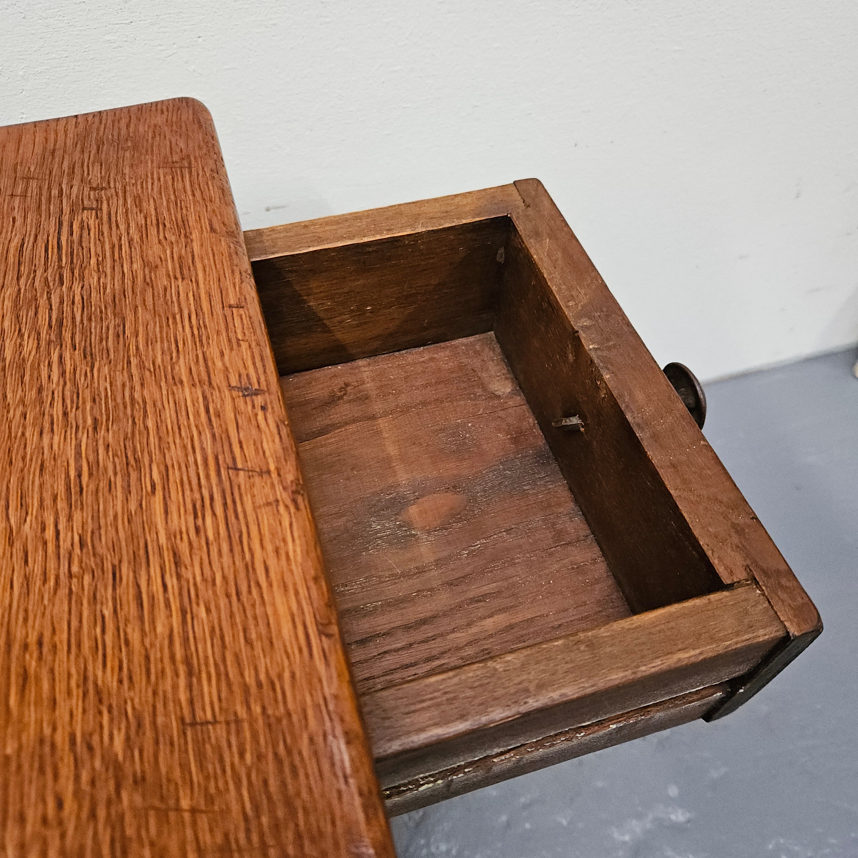 Farmhouse Style French Oak Side Table | Antique & Vintage | Moonee Ponds Antiques | Australia Wide Delivery
