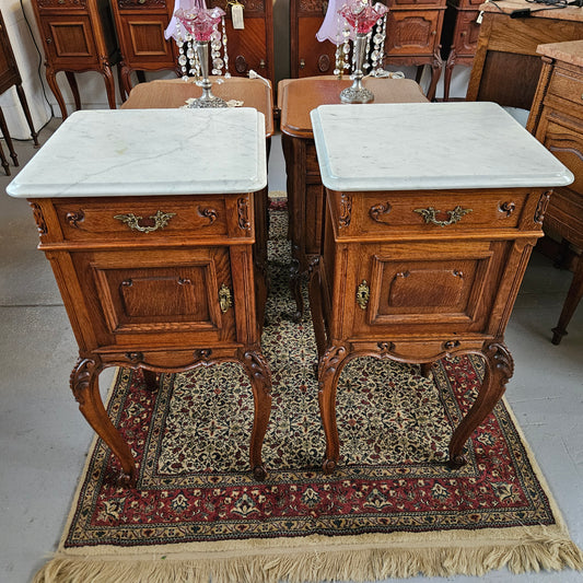 Louis XV Style Pair of Bedside Cabinets