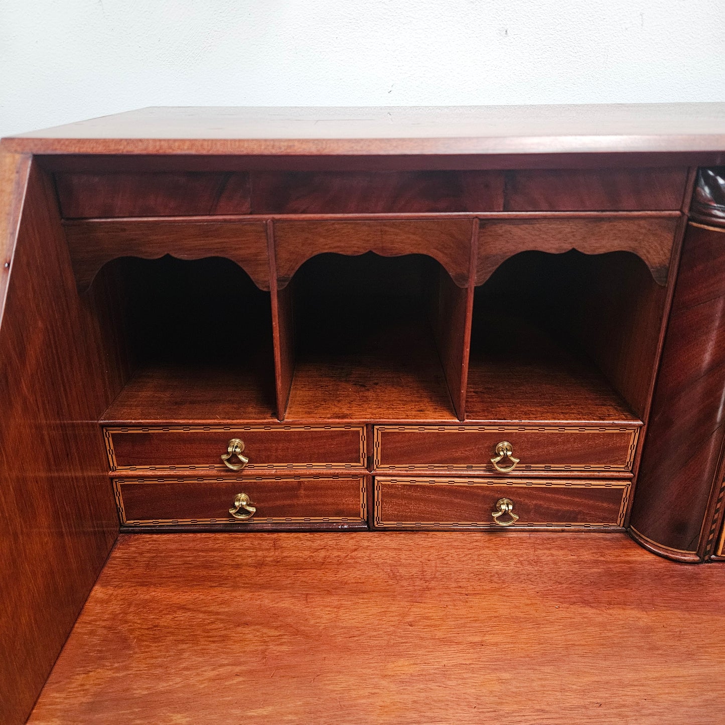 Georgian Bureau