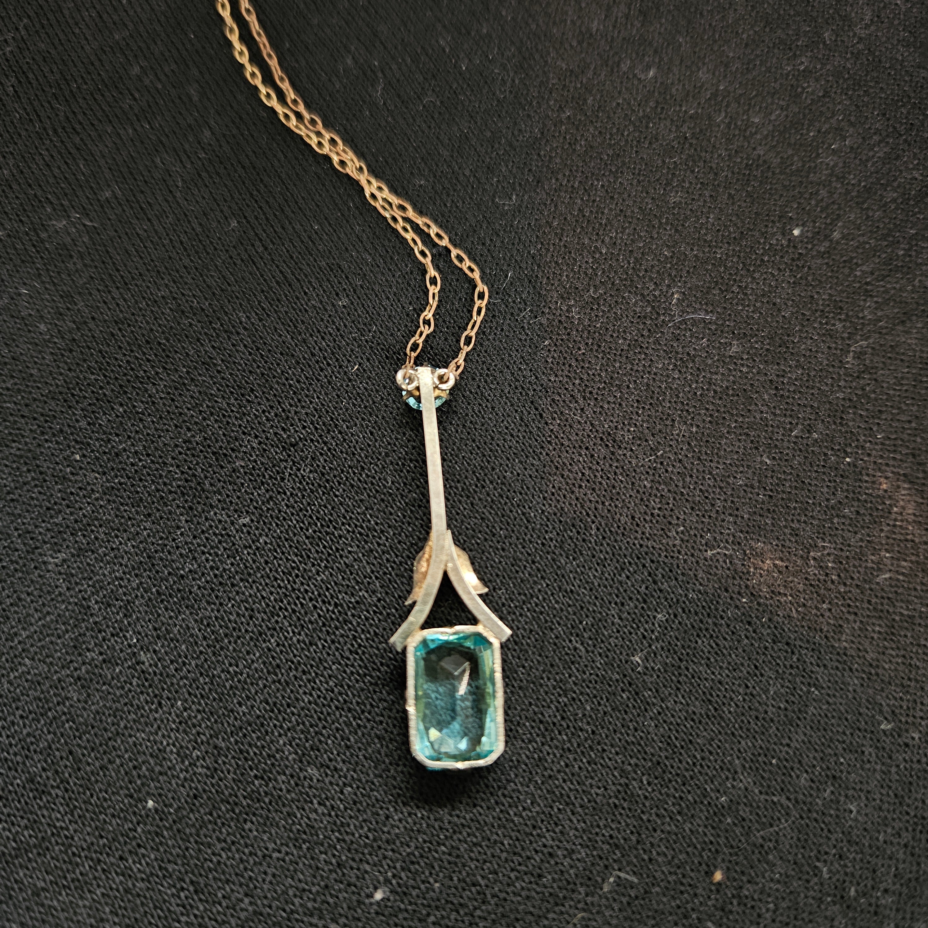 Edwardian 9ct Gold Silver Lined Aquamarine Pendant & Chain | Antique & Vintage | Moonee Ponds Antiques | Australia Wide Delivery