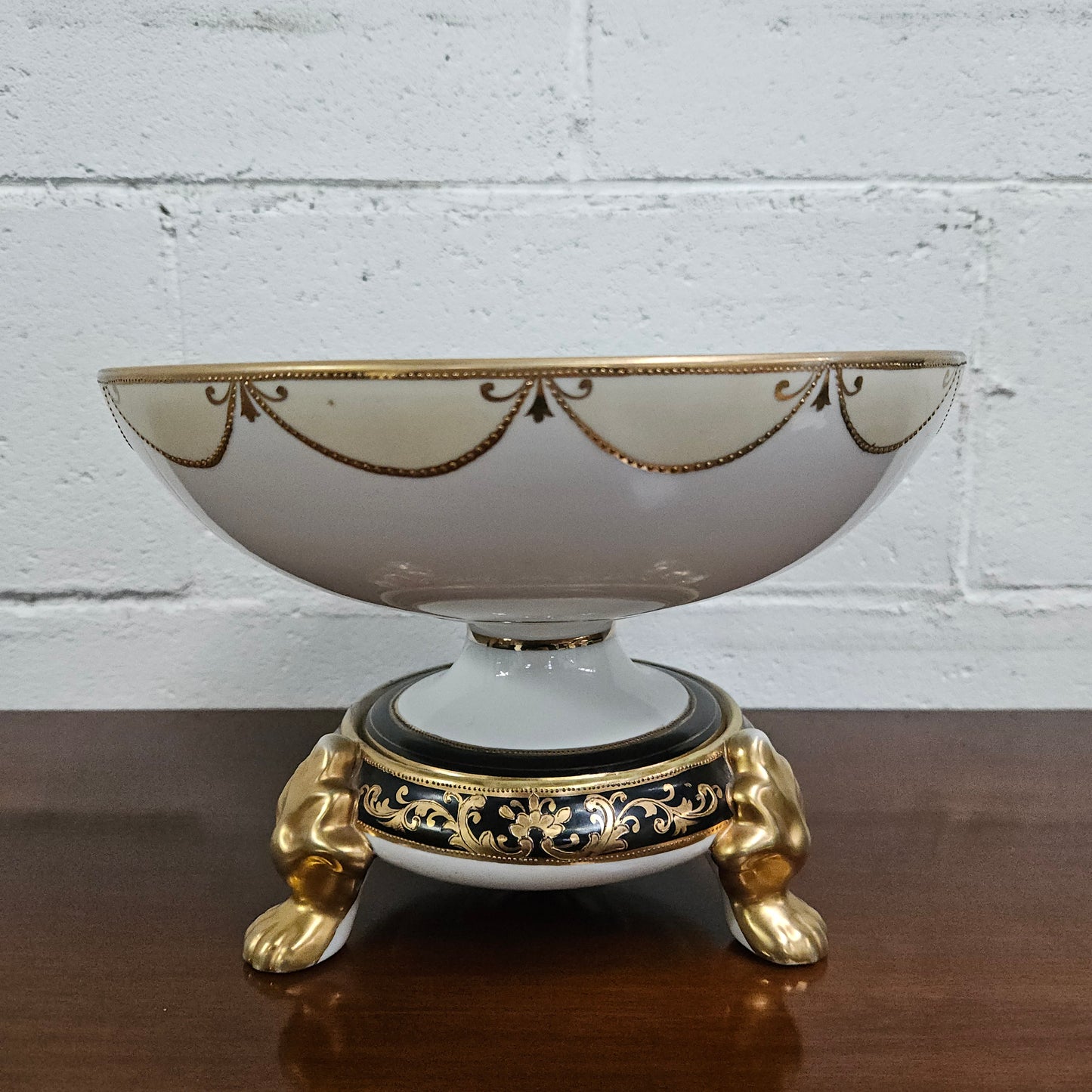 Noritake Antique Bowl on Stand