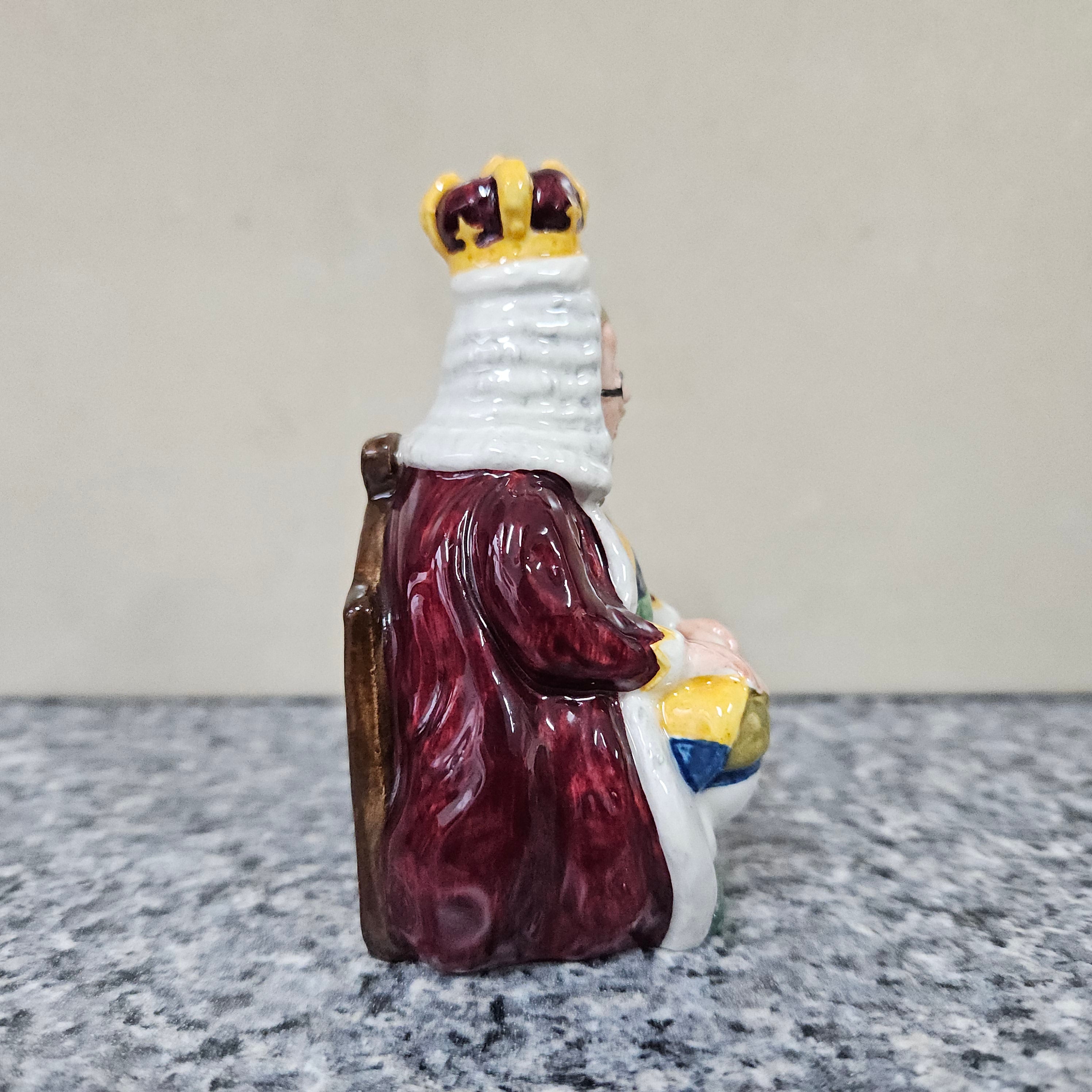Beswick 'King of Hearts' Figure | Antique & Vintage | Moonee Ponds Antiques | Australia Wide Delivery