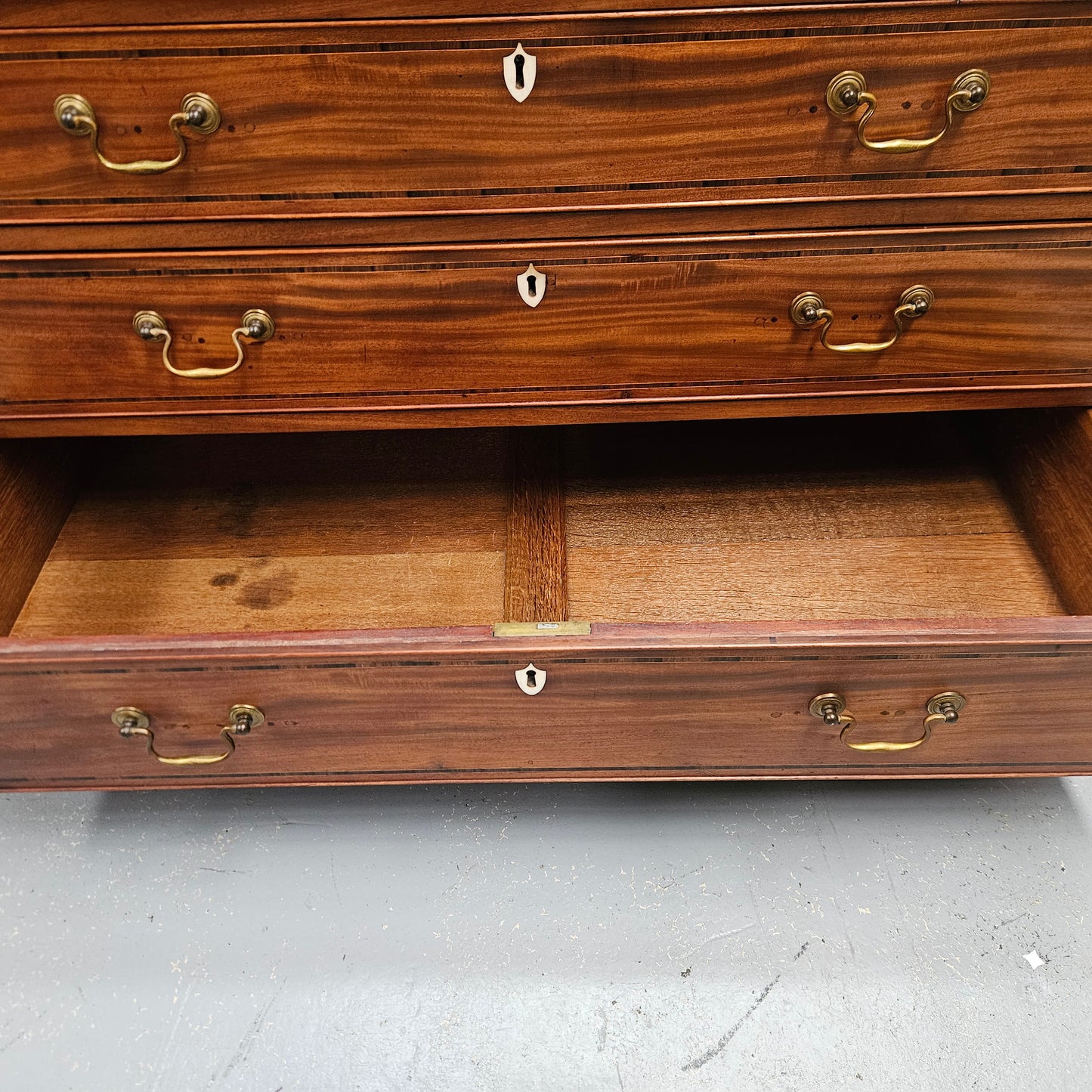 Georgian Bureau
