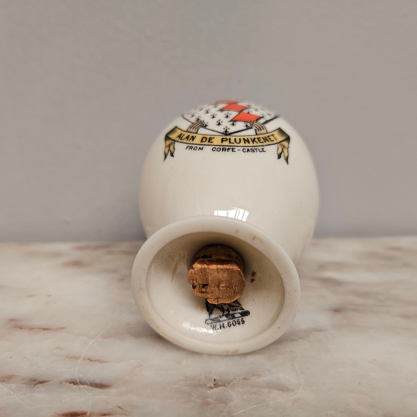 Goss Crested China Ware Sugar Sifter