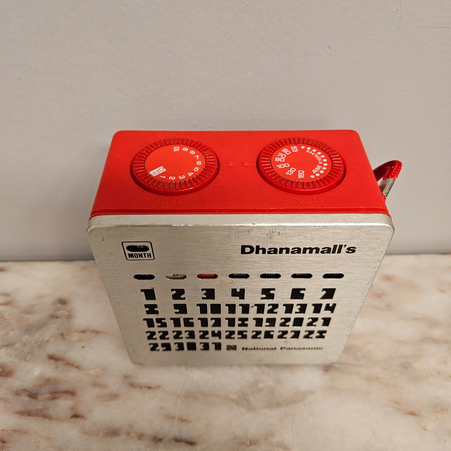 Vintage R-88 Panasonic National Radio