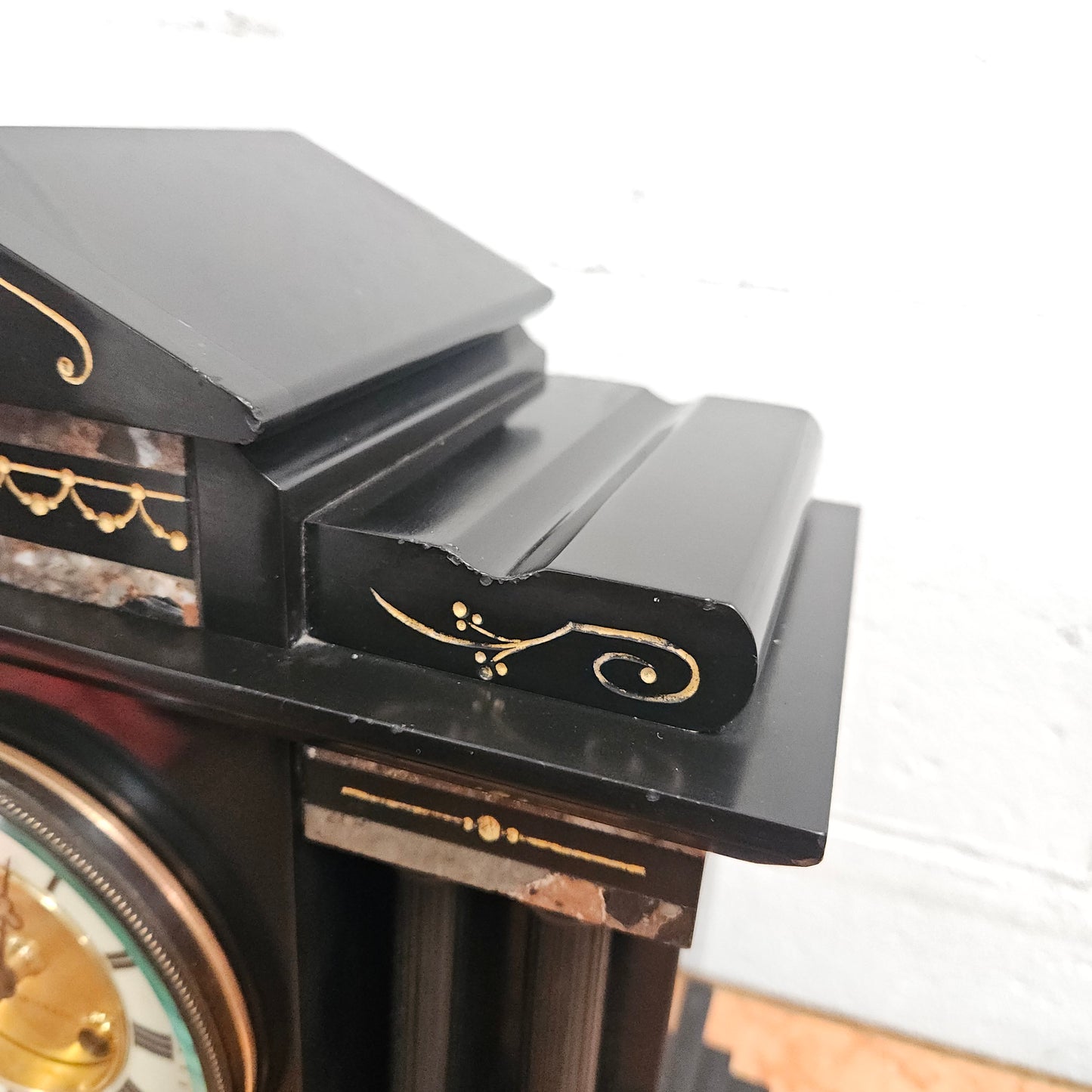 Stunning Kilpatrick & Co Mantle Clock Inlaid Marble/Slate Case