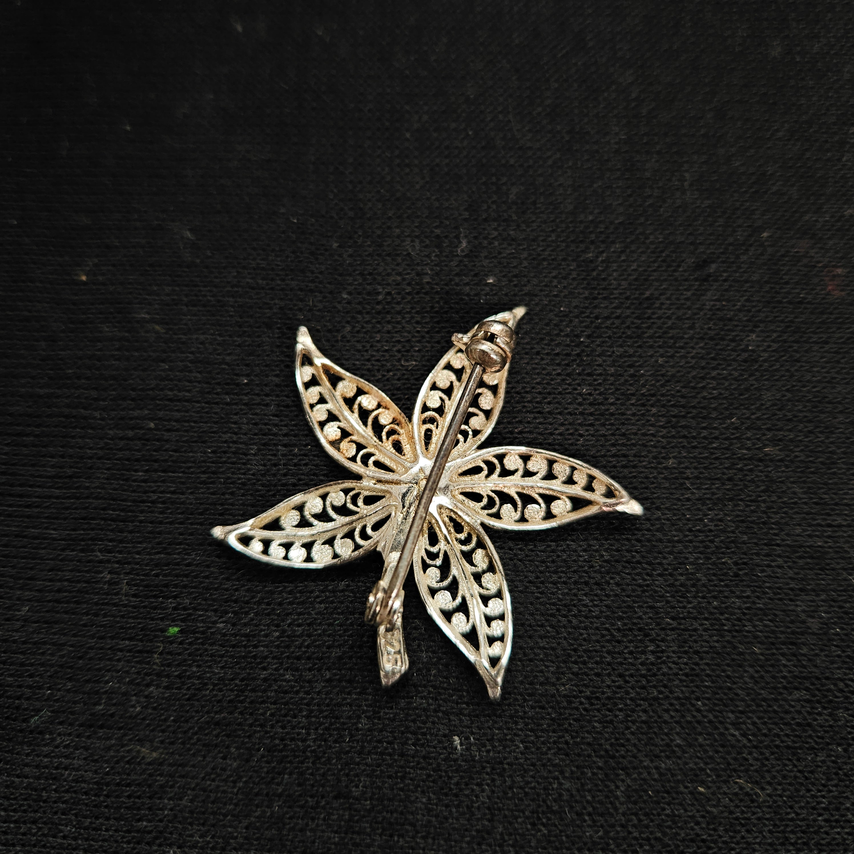 Vintage Sterling Silver 925 Filigree Flower Brooch