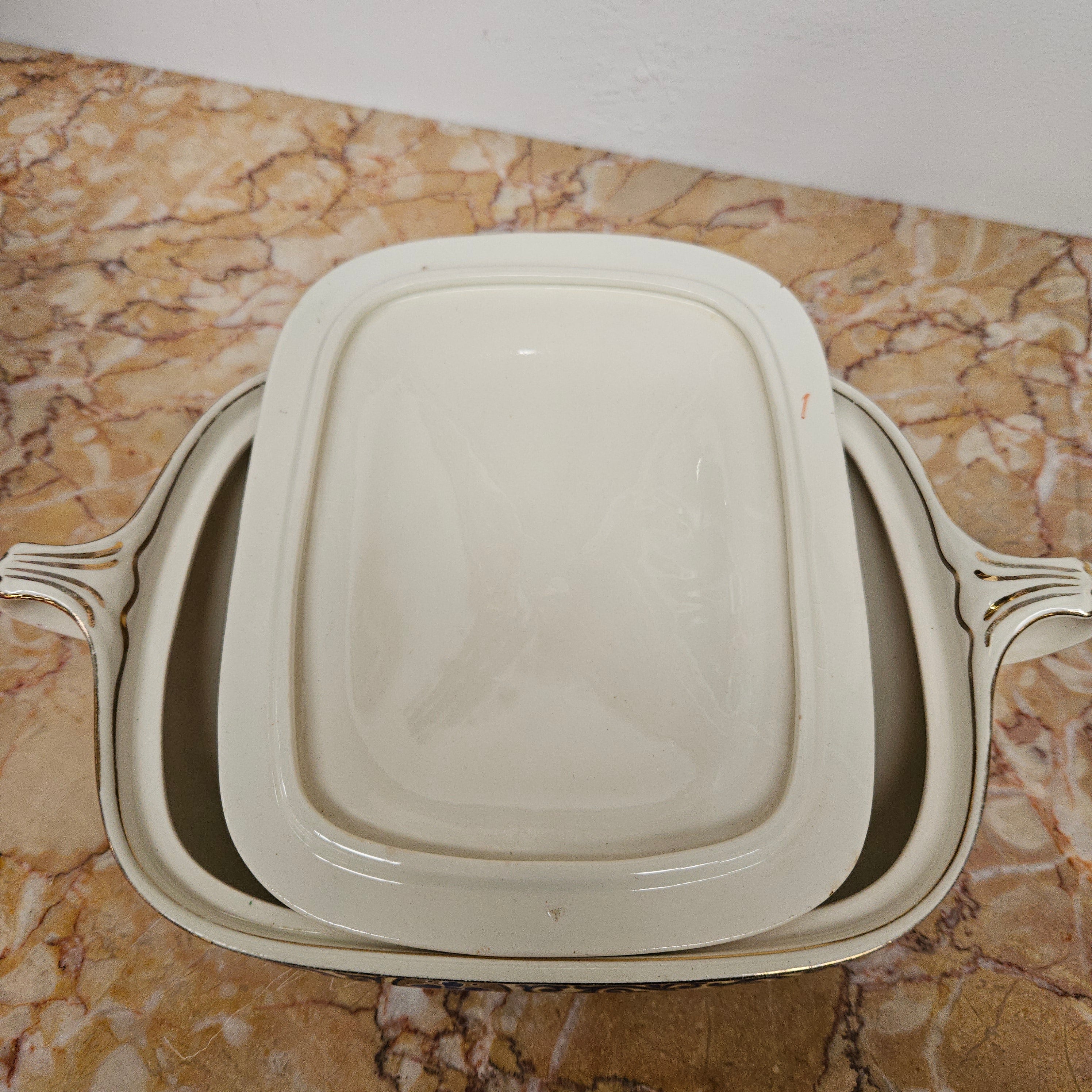 J & G Meakin English Tureen | Antique & Vintage | Moonee Ponds Antiques | Australia Wide Delivery