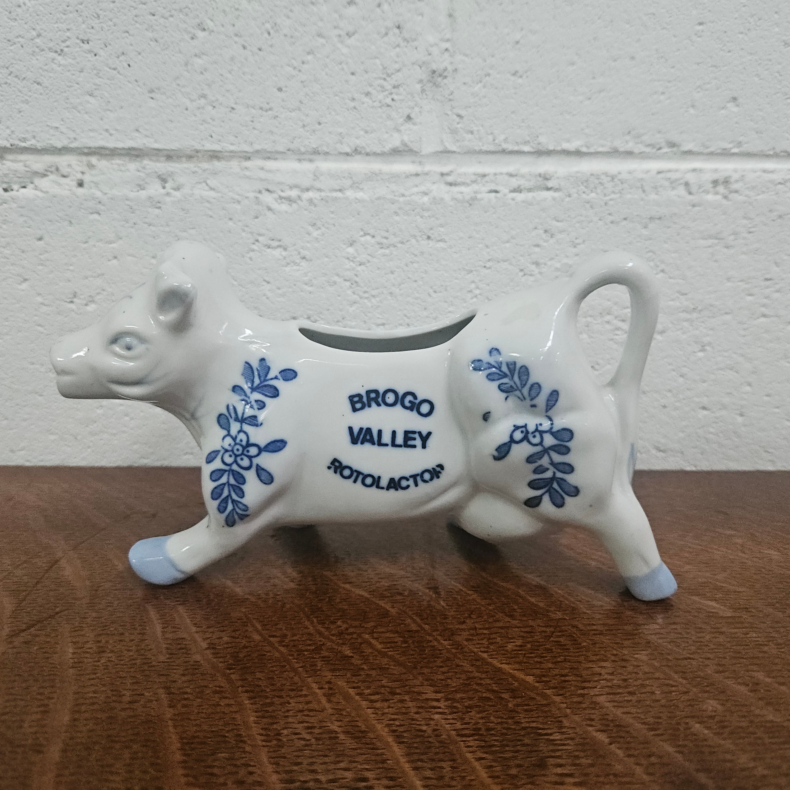 Vintage Blue/White Cow Cream Jug | Antique & Vintage | Moonee Ponds Antiques | Australia Wide Delivery