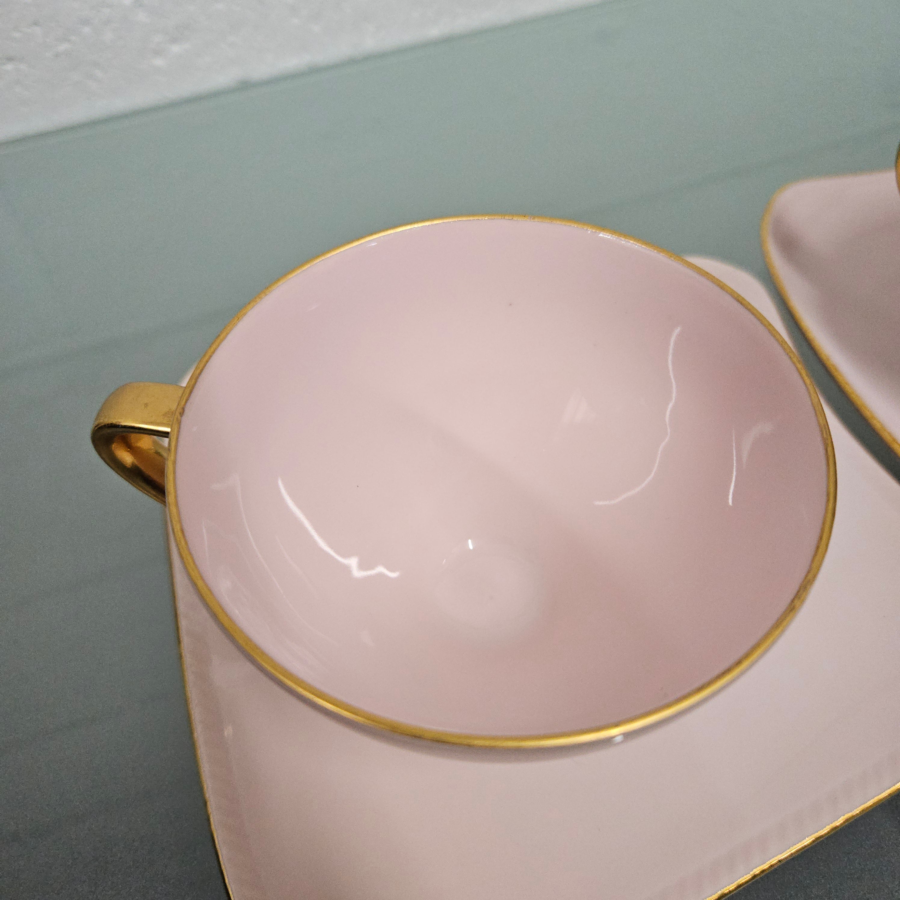 Set of Two West Minster Mid Century Cup & Saucers | Antique & Vintage | Moonee Ponds Antiques | Australia Wide Delivery