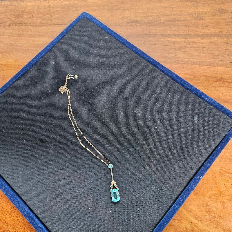 Edwardian 9ct Gold Silver Lined Aquamarine Pendant & Chain