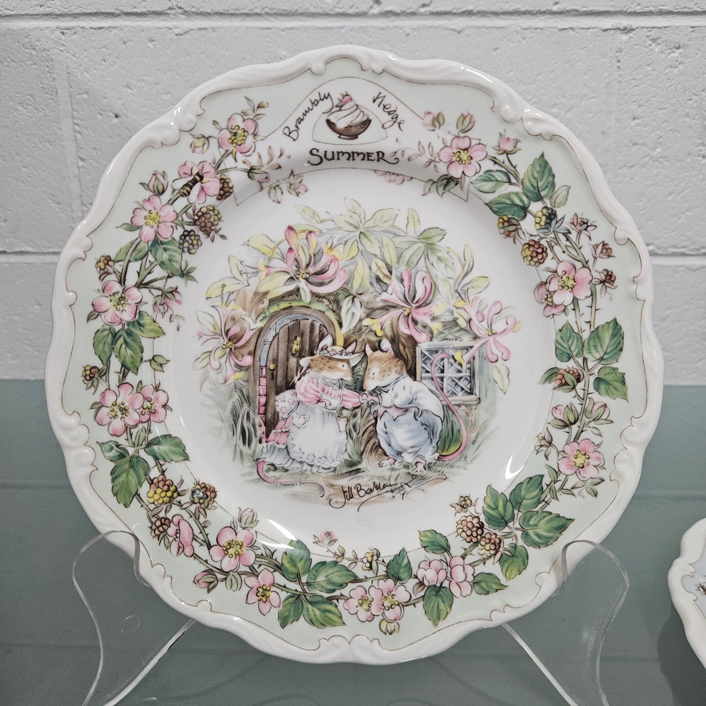 Vintage Set of 4 Seasons Brambly Plates