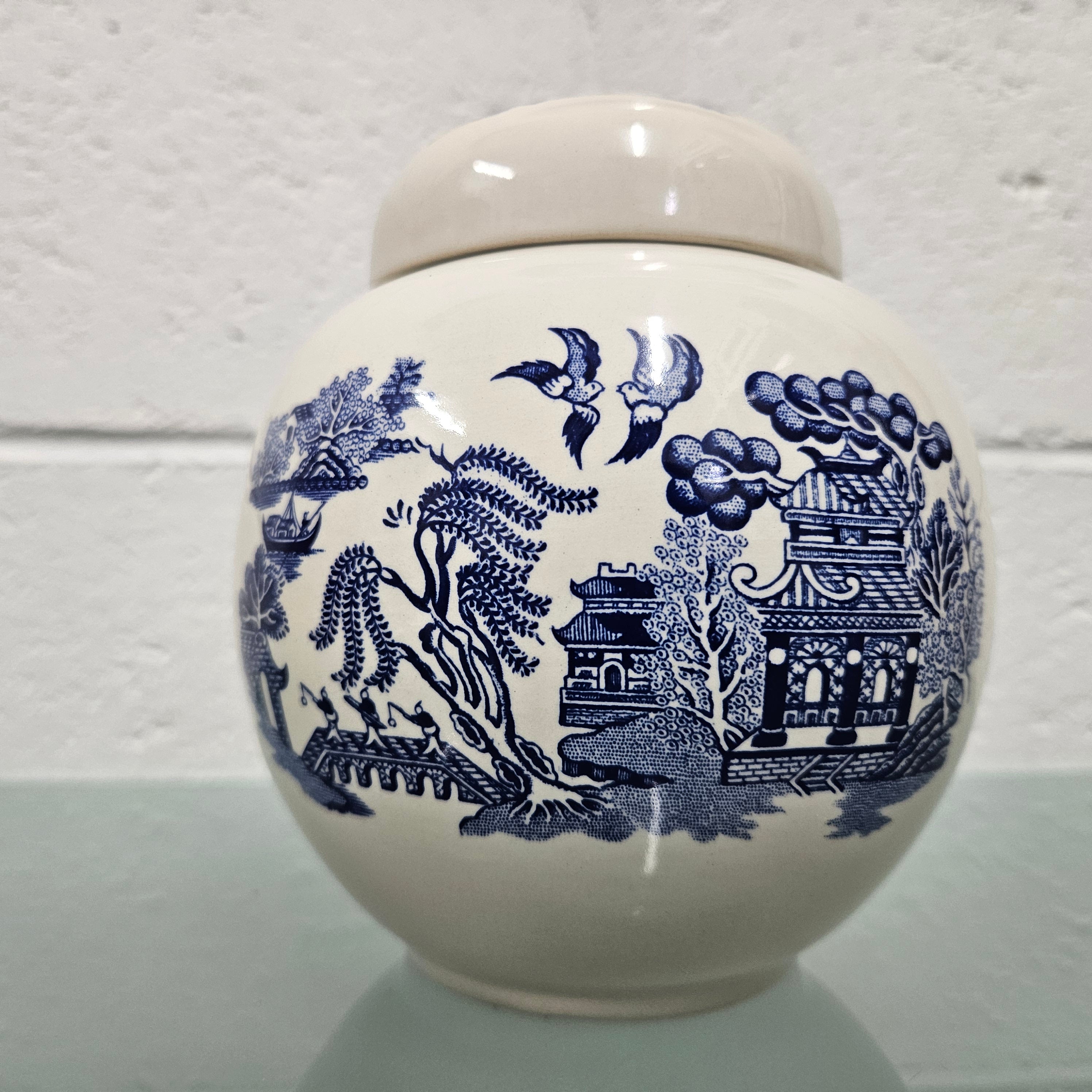 Willow Patterned English Ginger Jar | Antique & Vintage | Moonee Ponds Antiques | Australia Wide Delivery
