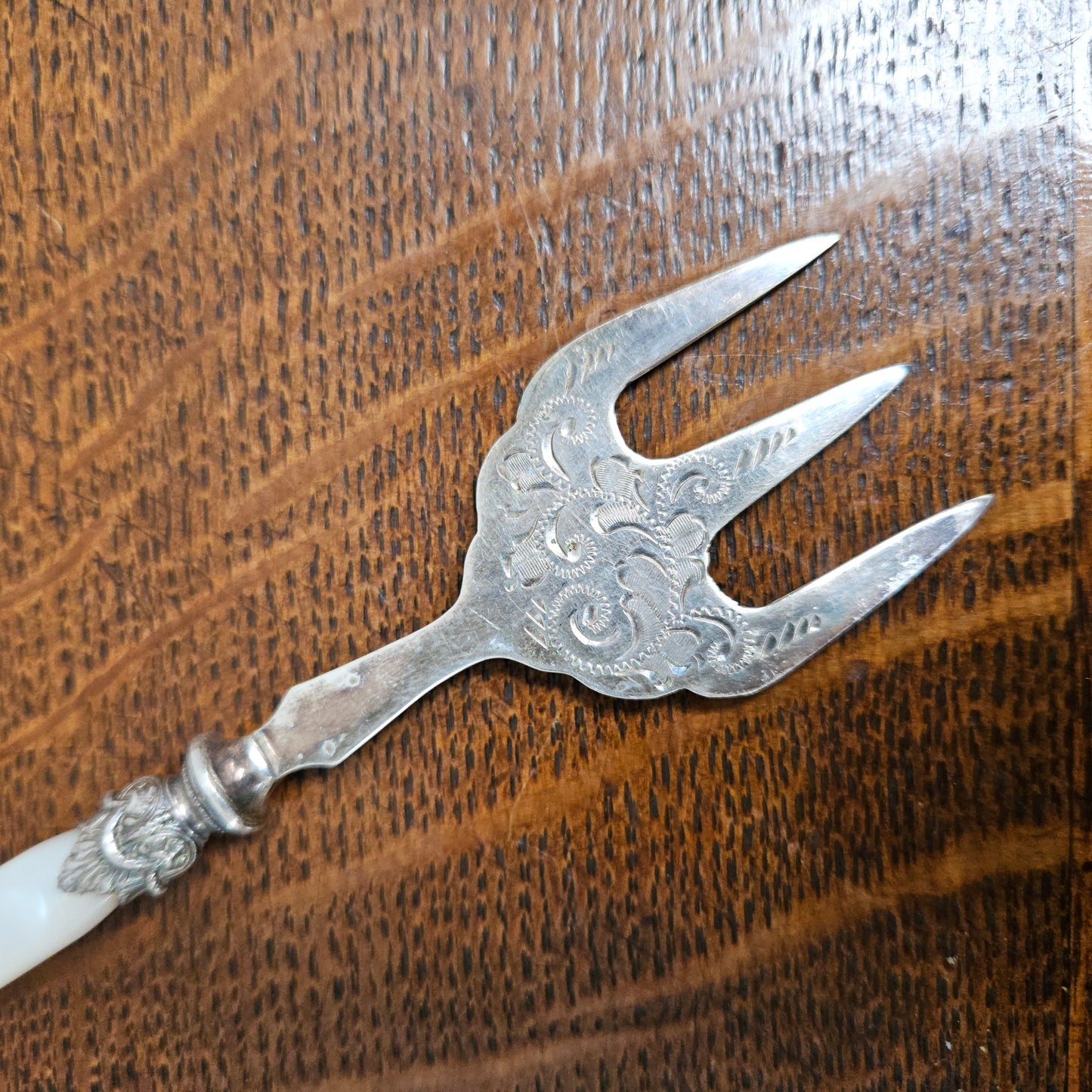 Antique Mother of Pearl & EPNS Silver Bread Fork