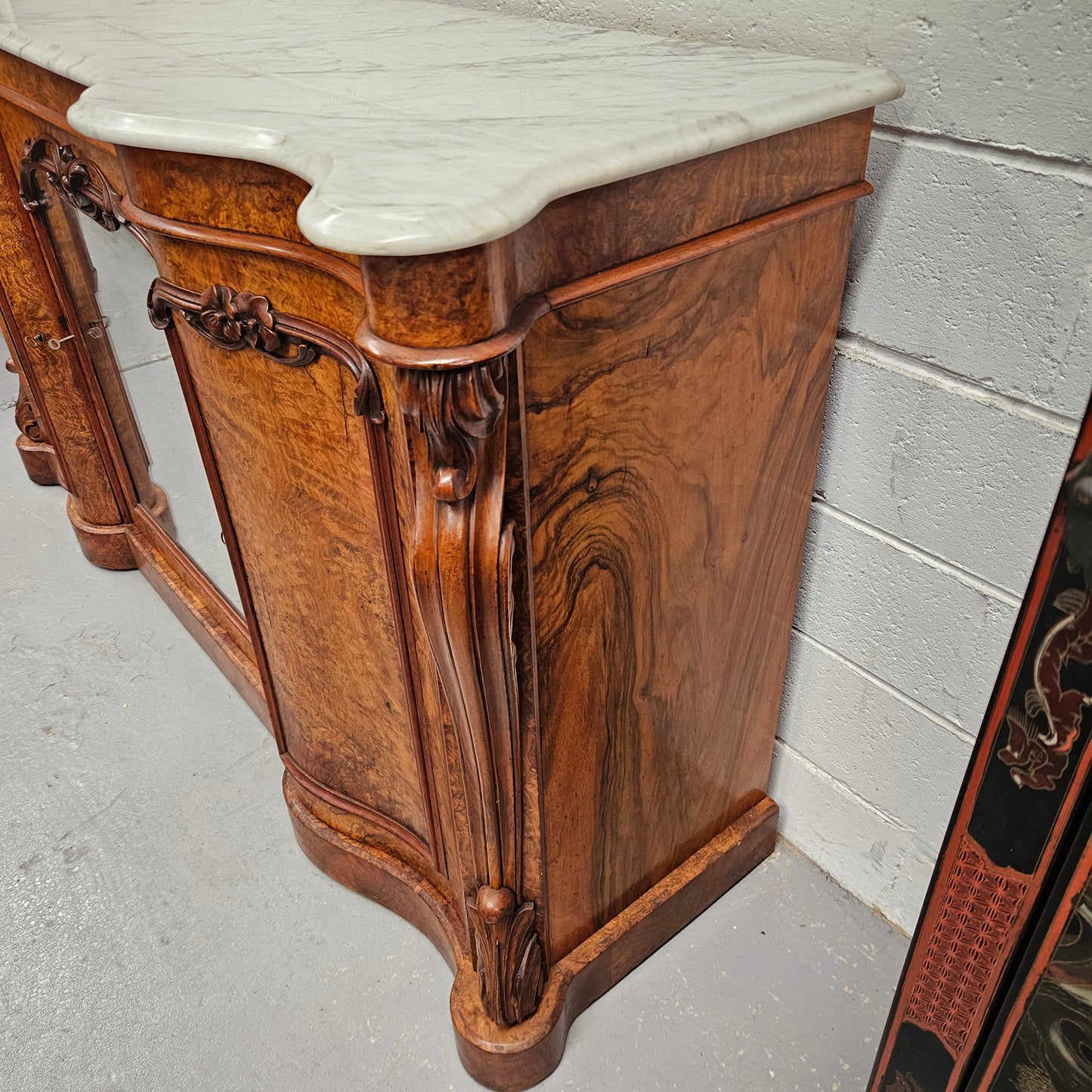 Elegant Figured Walnut Crendza With Marble Top