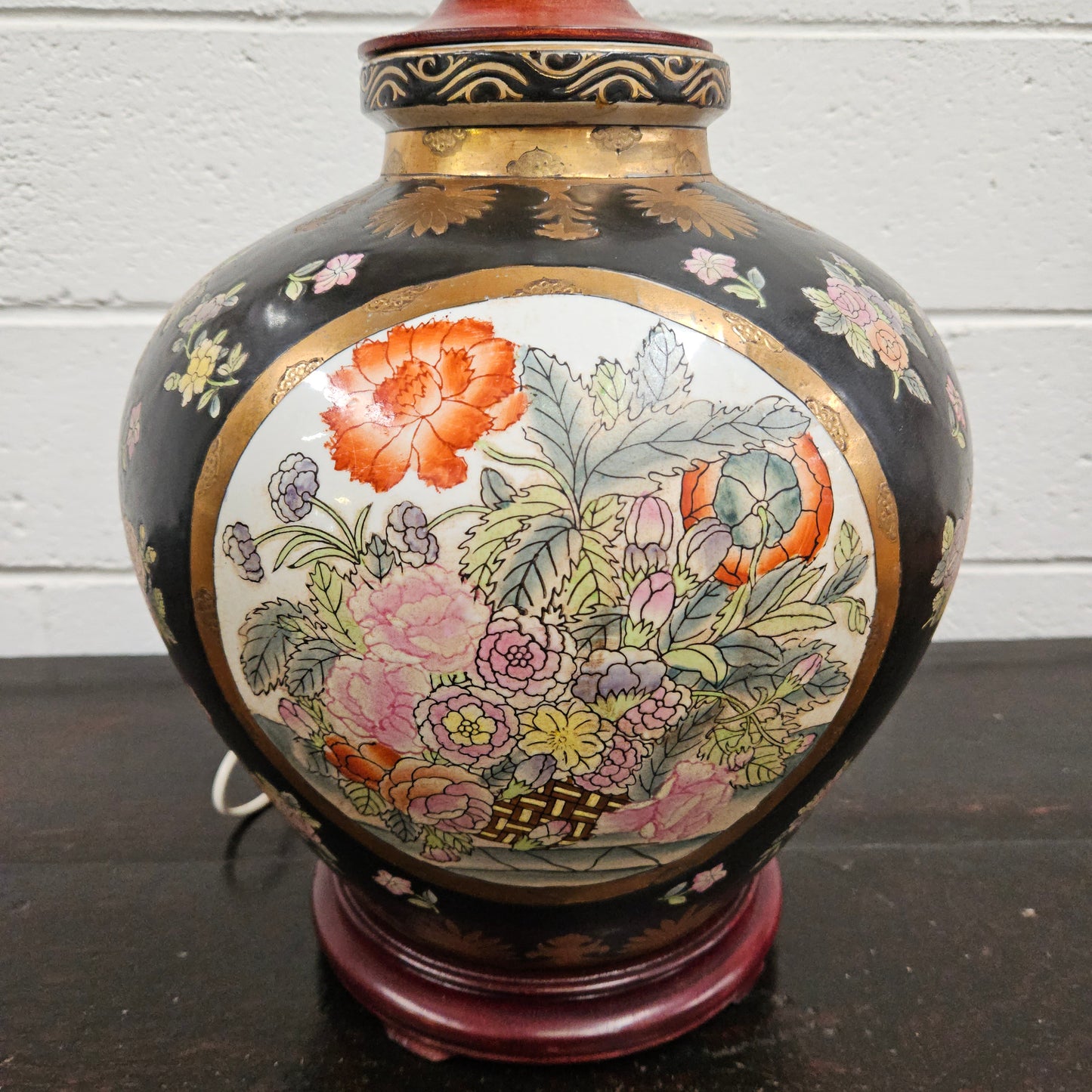 Oriental Large Floral Table Lamp