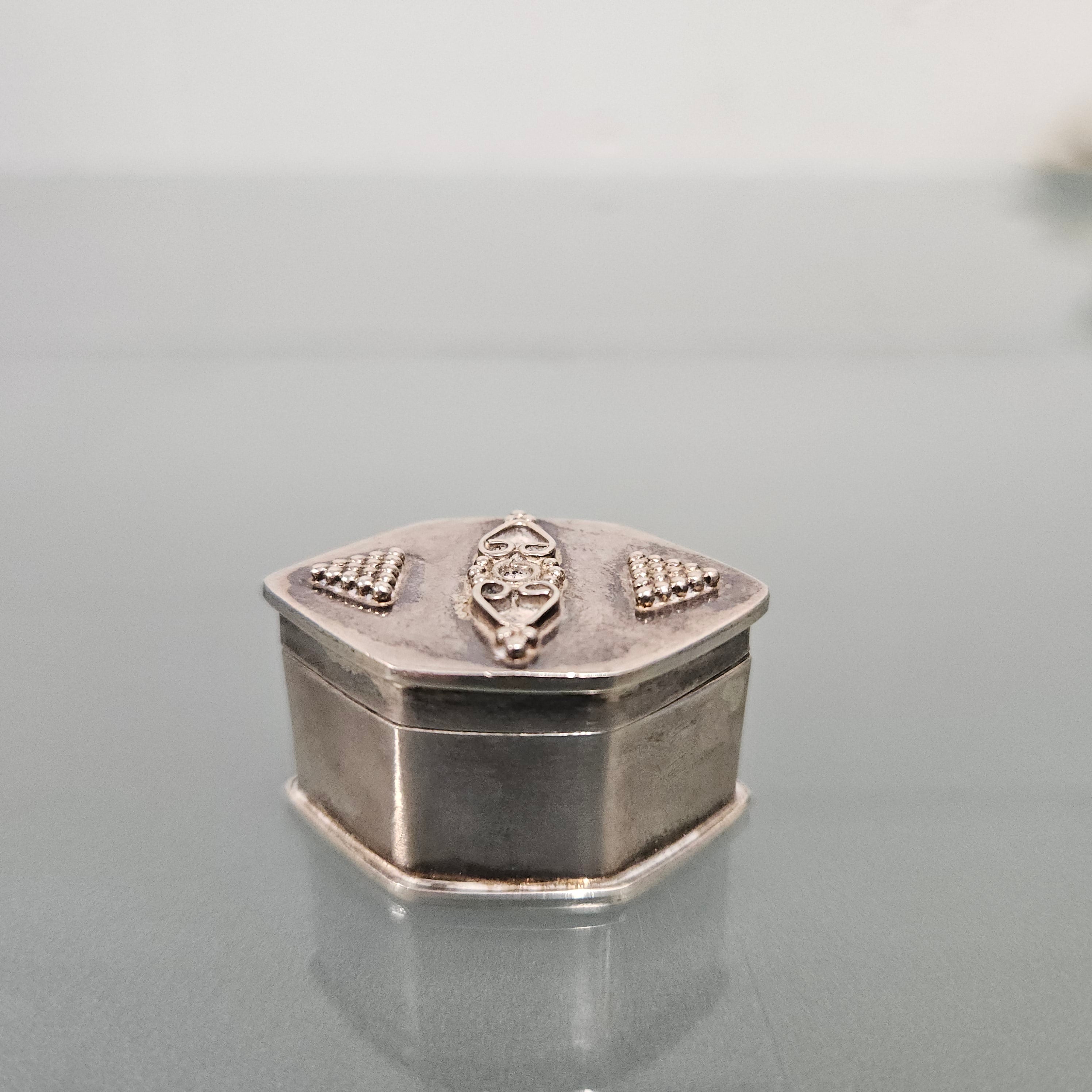 Vintage Sterling Silver Trinket Box | Antique & Vintage | Moonee Ponds Antiques | Australia Wide Delivery
