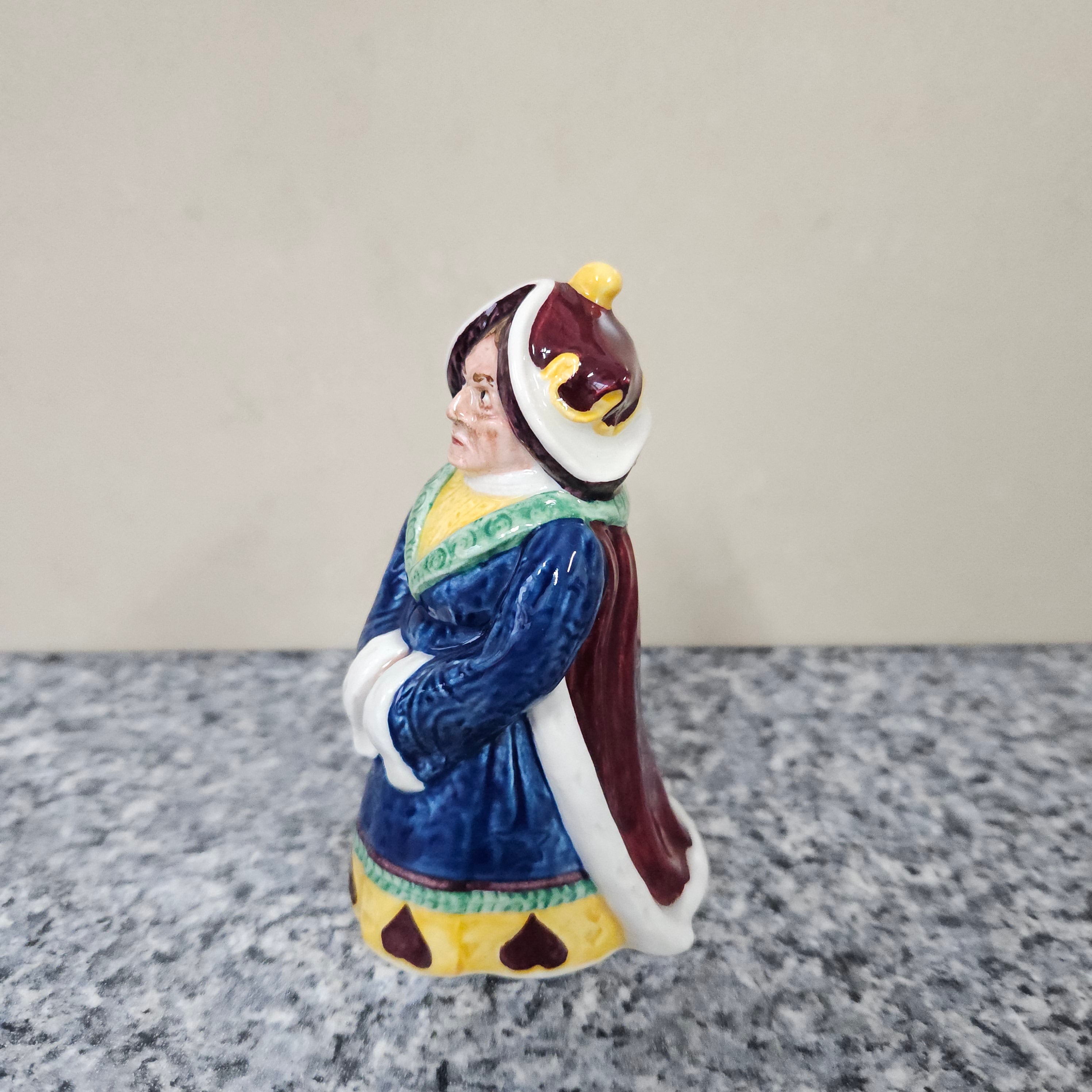 Beswick 'Queen of Hearts' Figure | Antique & Vintage | Moonee Ponds Antiques | Australia Wide Delivery