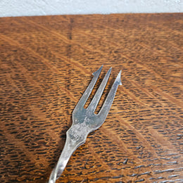 Antique Mother of Pearl & EPNS Pickle Fork