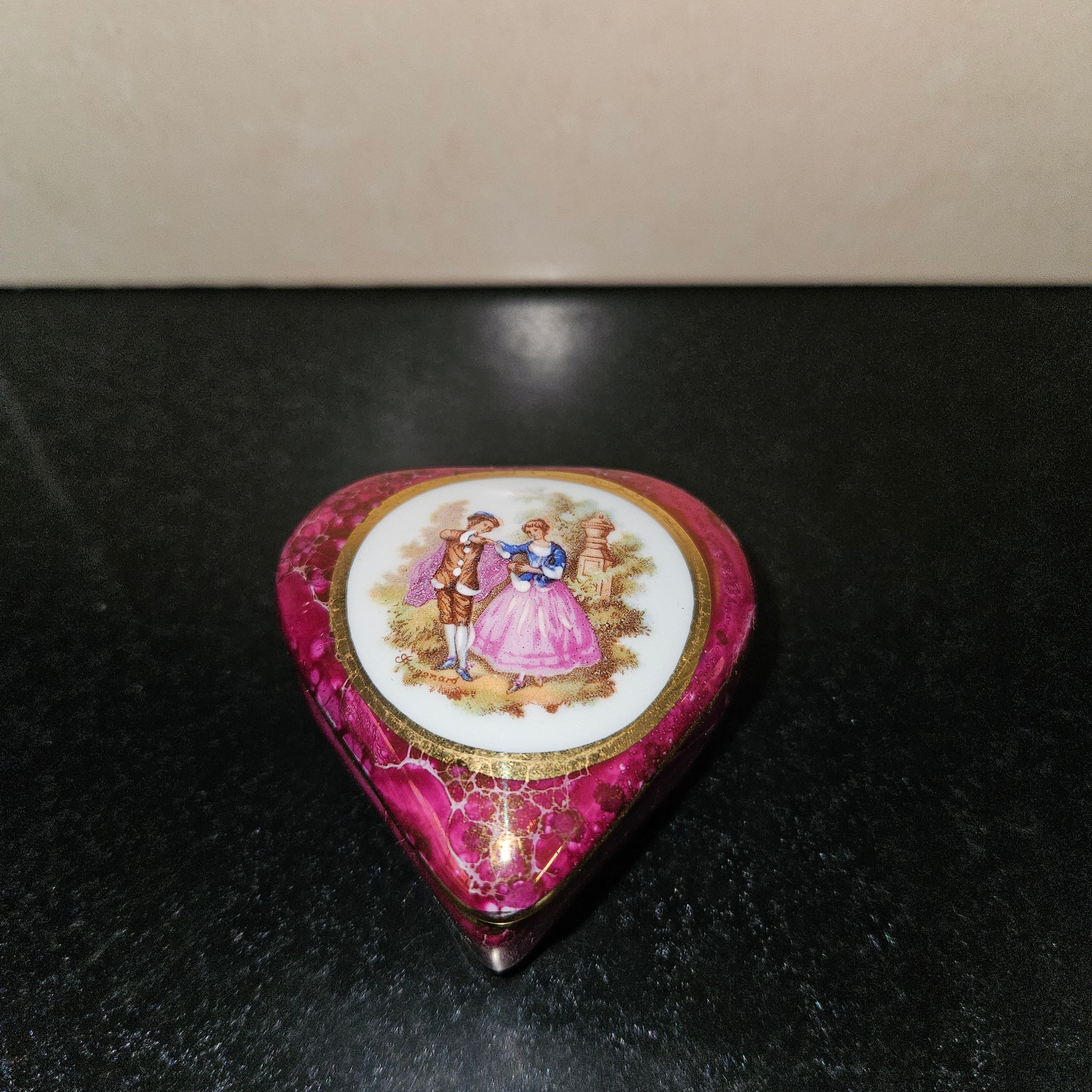 Limoges Trinket Heart Shape Box | Antique & Vintage | Moonee Ponds Antiques | Australia Wide Delivery