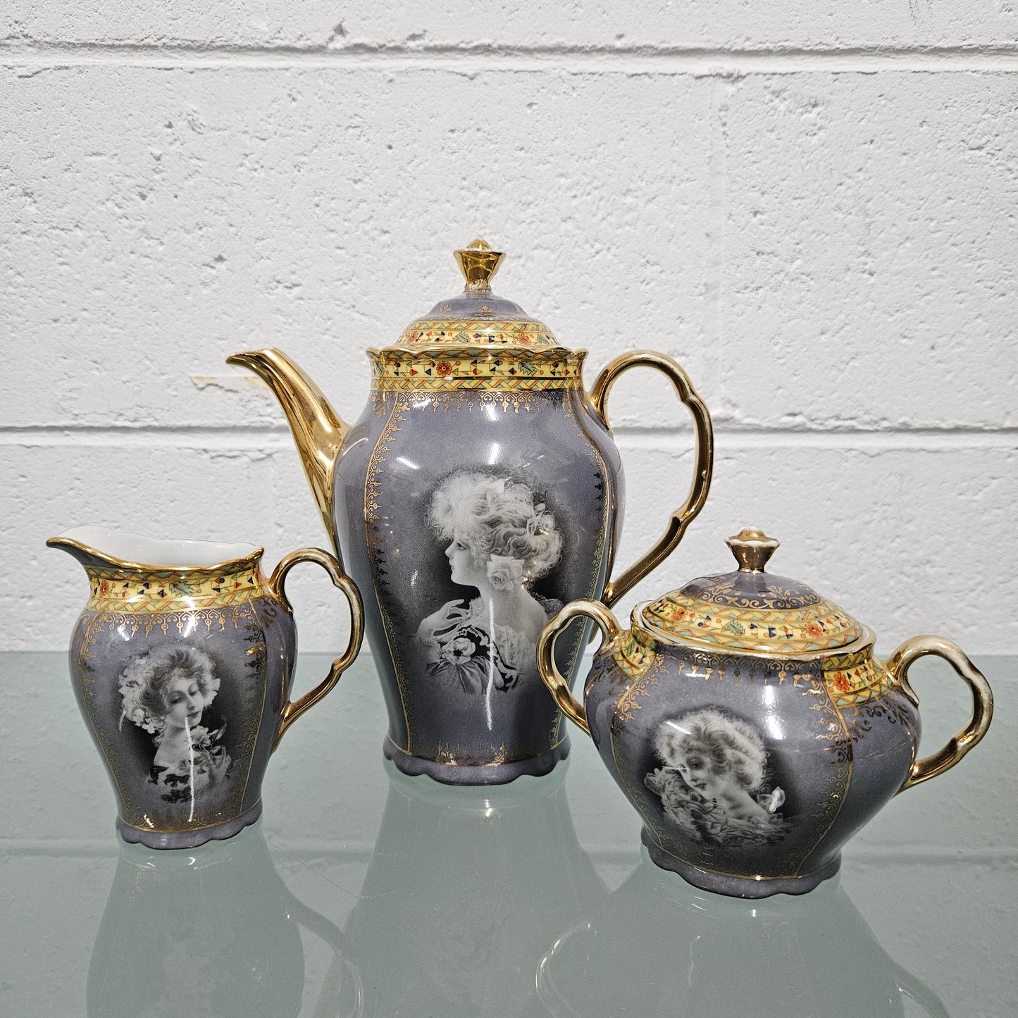 Royal Vienna (C1900) 3pce Teaset