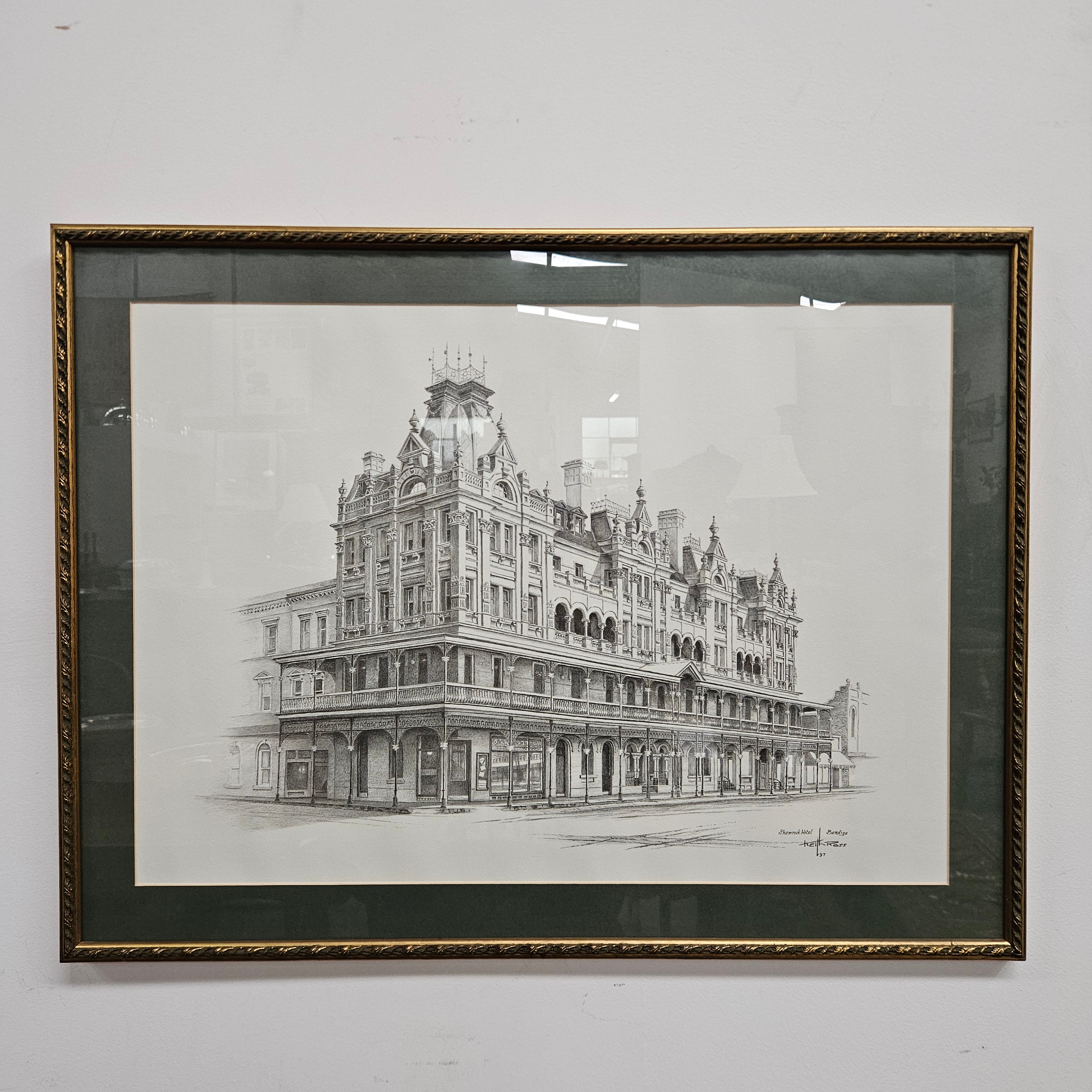 Lithograph by Keith Ross of Shamrock Hotel Bendigo