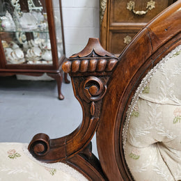 Victorian Walnut Double Ended Chaise Lounge