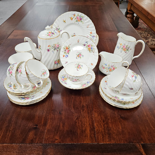 Minton England, Marlowe Pattern, 24 Piece Coffee/Tea Service
