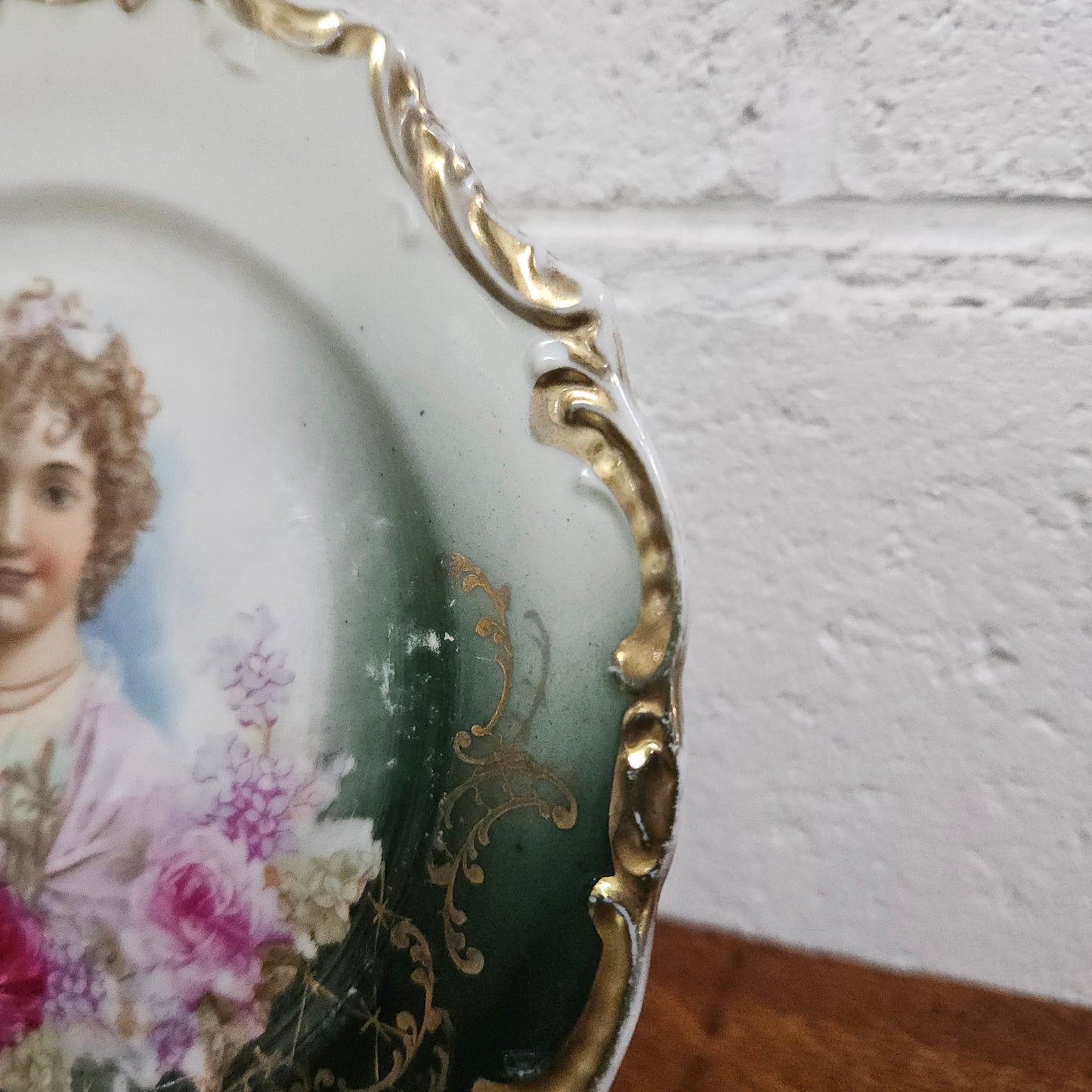 Victorian Antique Decorative Plate