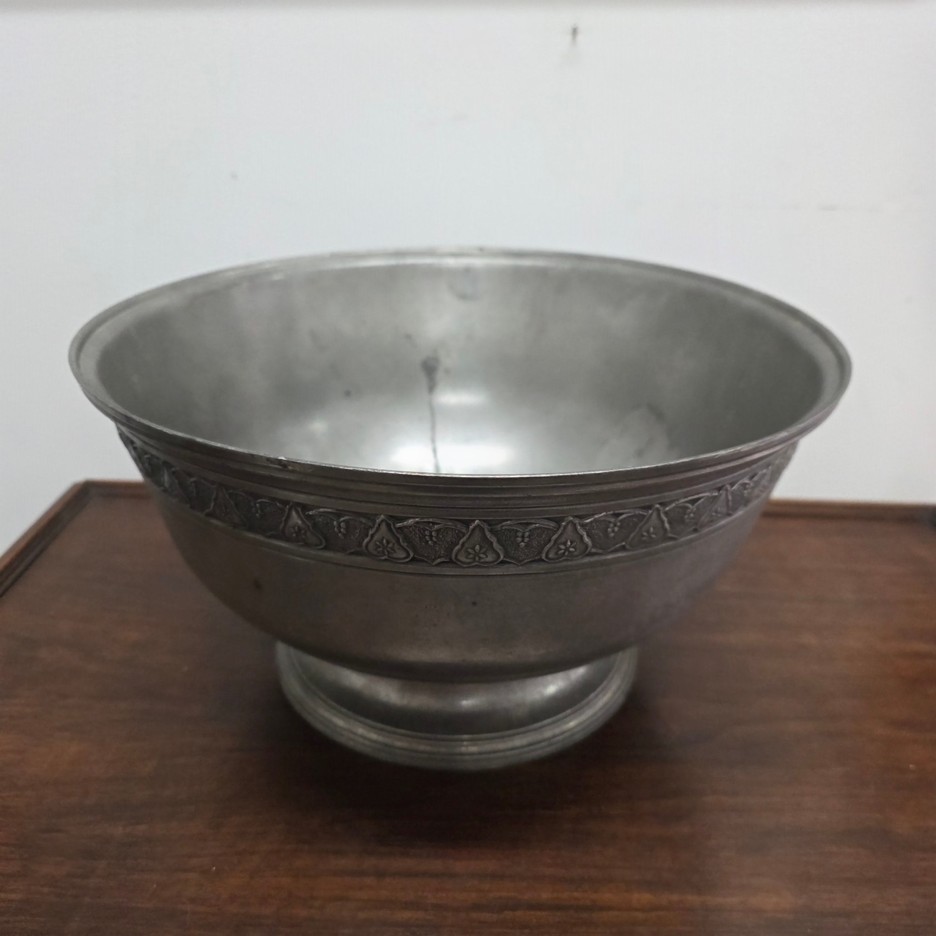 Vintage Royal Selangor Pewter Decorated Bowl