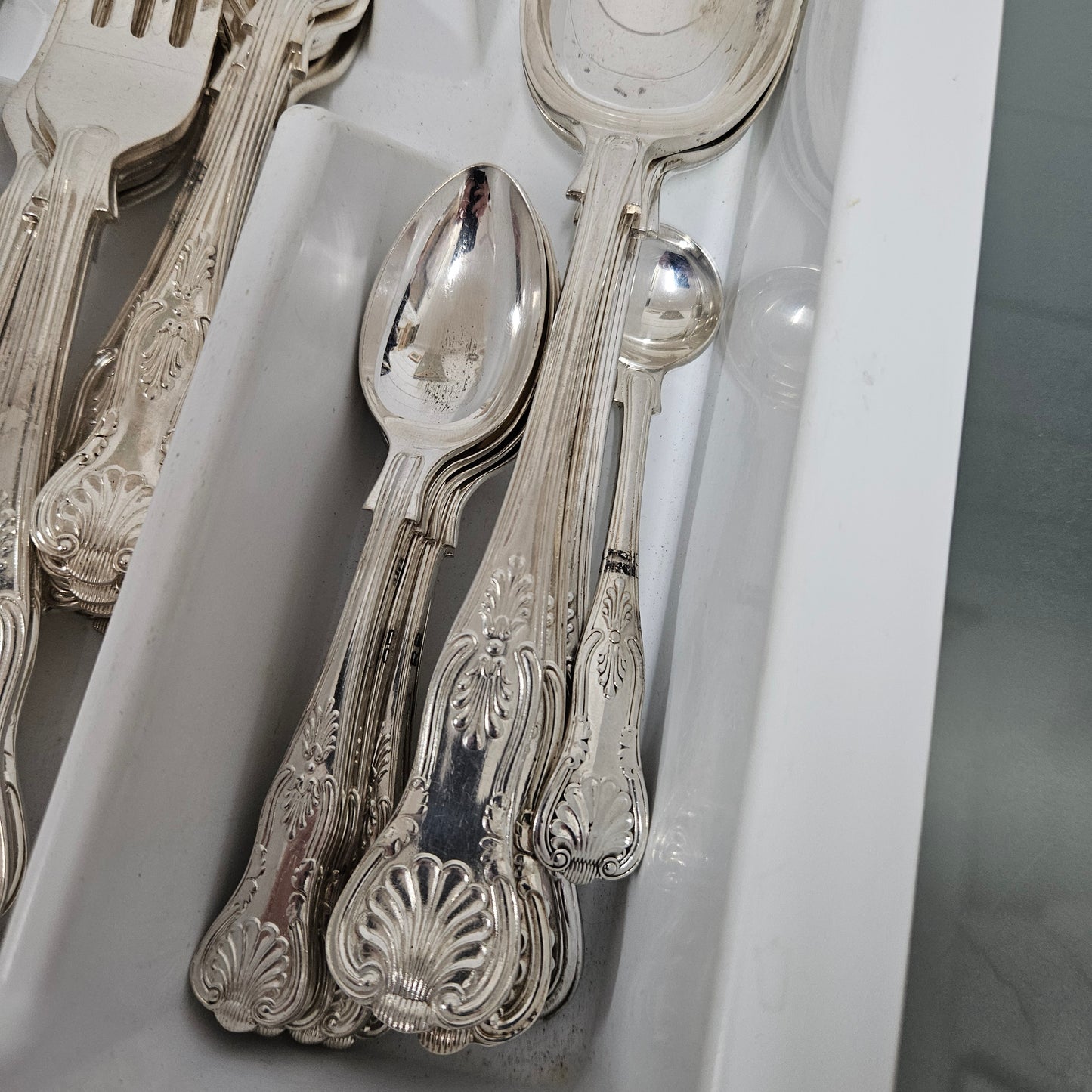 Kings Pattern Cutlery Set by Robert F Mosley Rusnorstain Sheffield