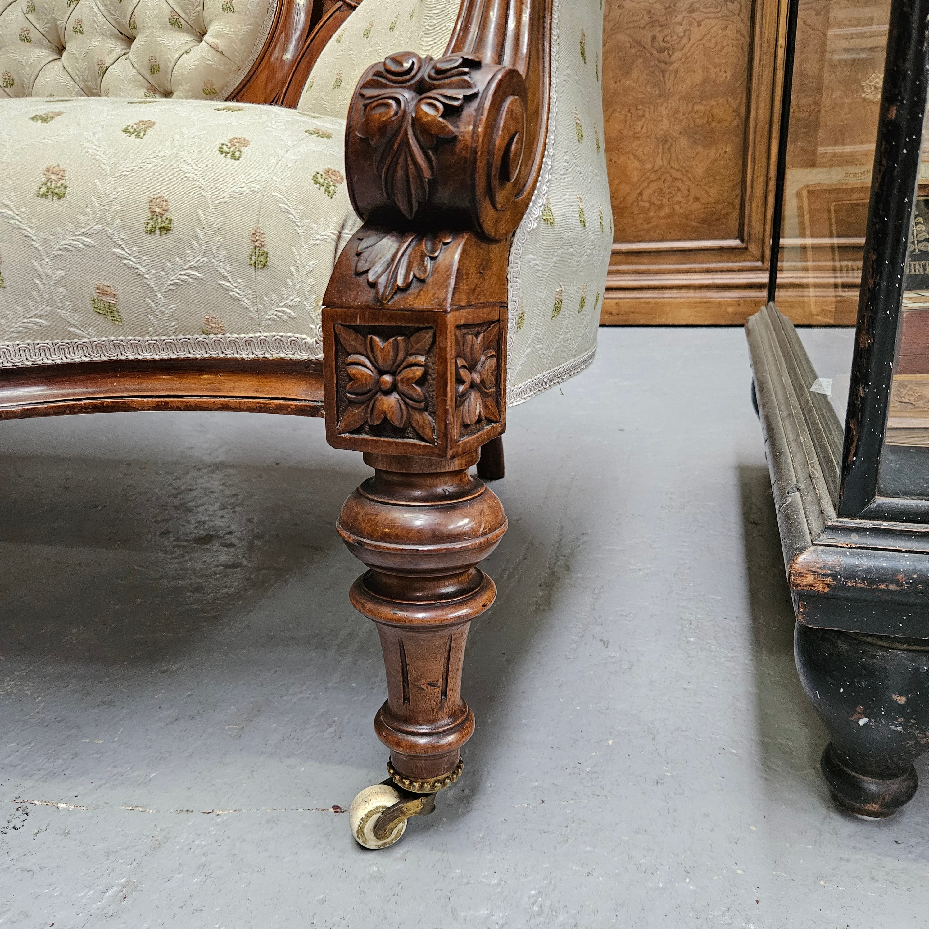 Victorian Walnut Double Ended Chaise Lounge | Antique & Vintage | Moonee Ponds Antiques | Australia Wide Delivery