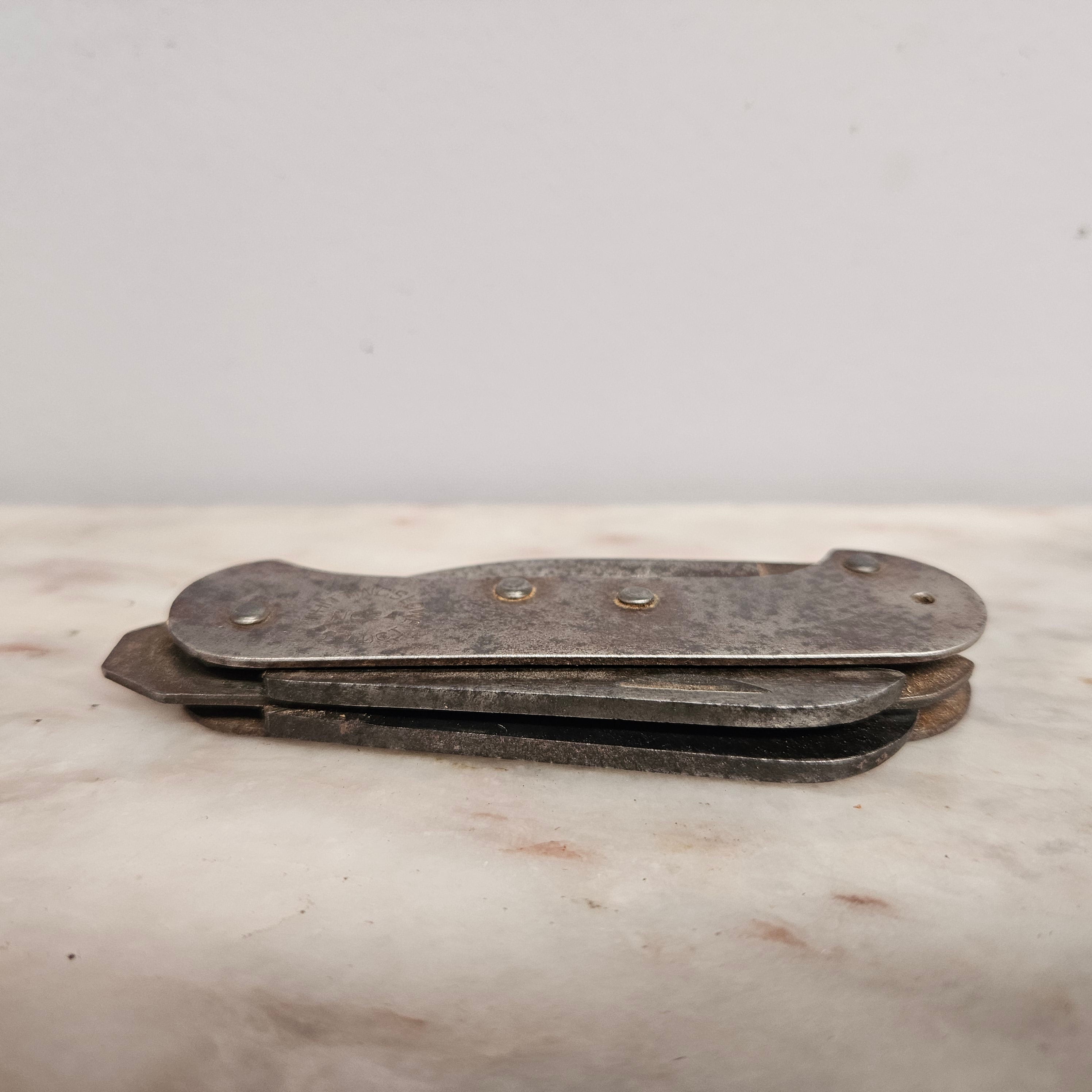 Vintage "Whittingslowe" Military WW2 Australian Broad Arrow Knife | Antique & Vintage | Moonee Ponds Antiques | Australia Wide
