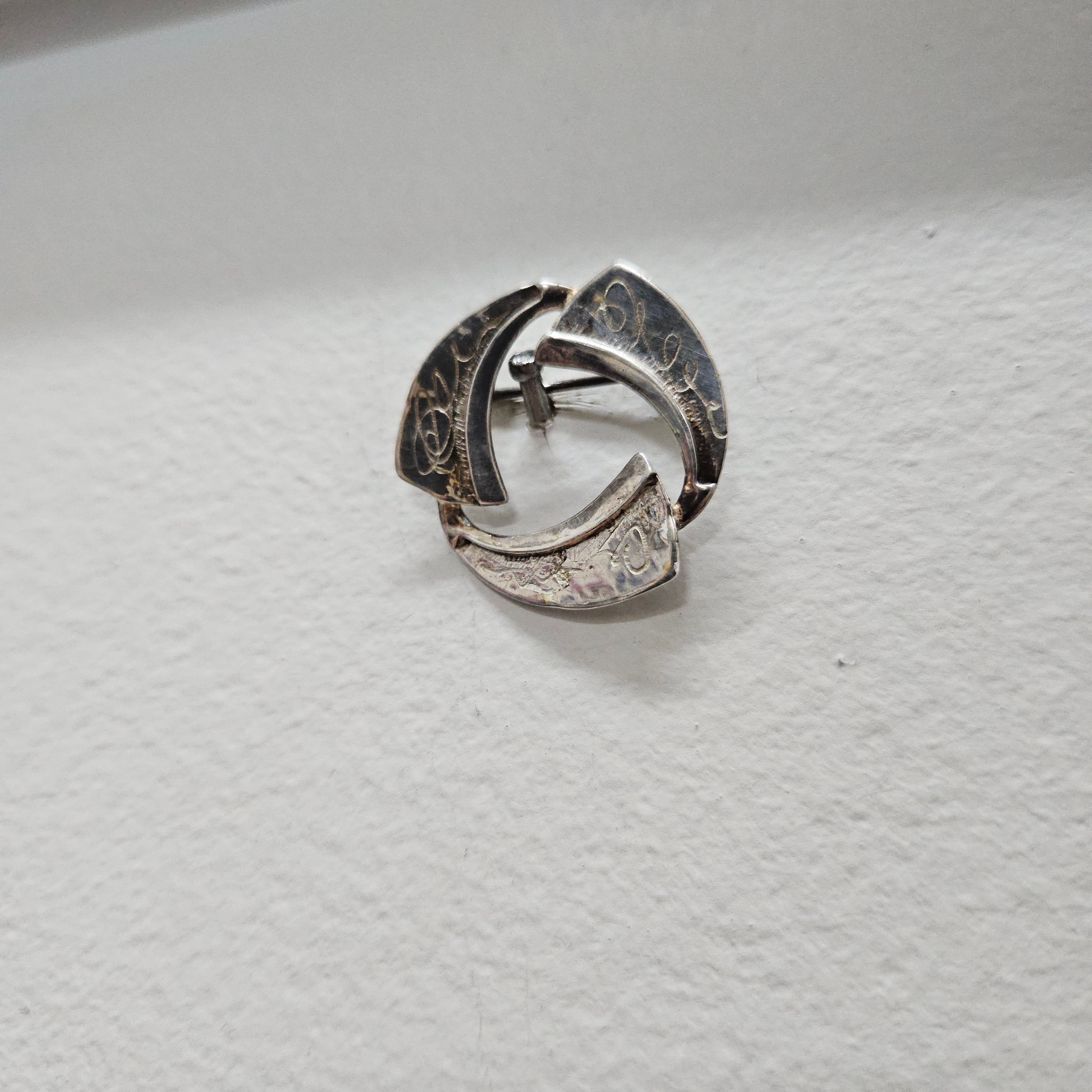 Pretty 3 Sectional Engraved Silver Brooch | Antique & Vintage | Moonee Ponds Antiques | Australia Wide Delivery