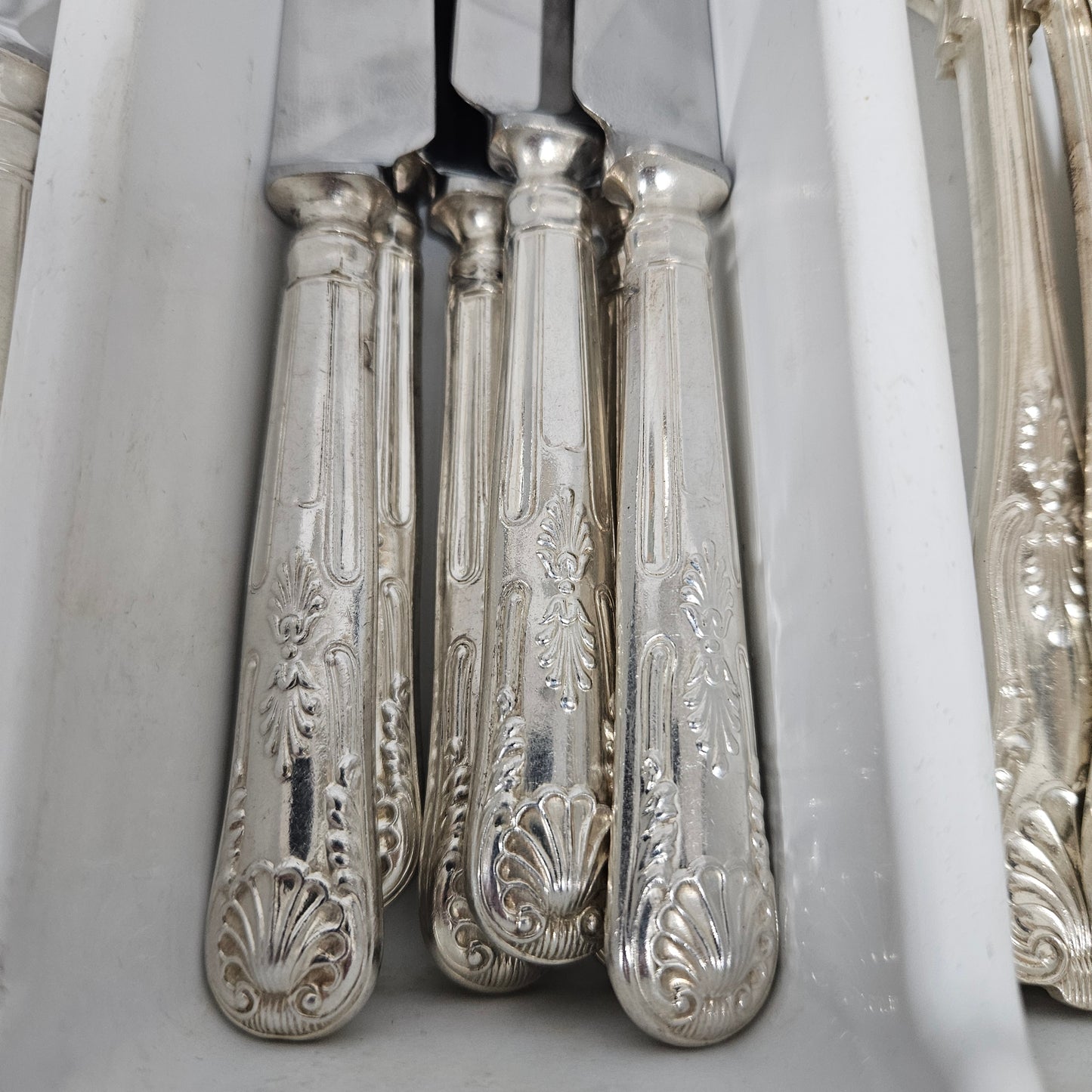 Kings Pattern Cutlery Set by Robert F Mosley Rusnorstain Sheffield