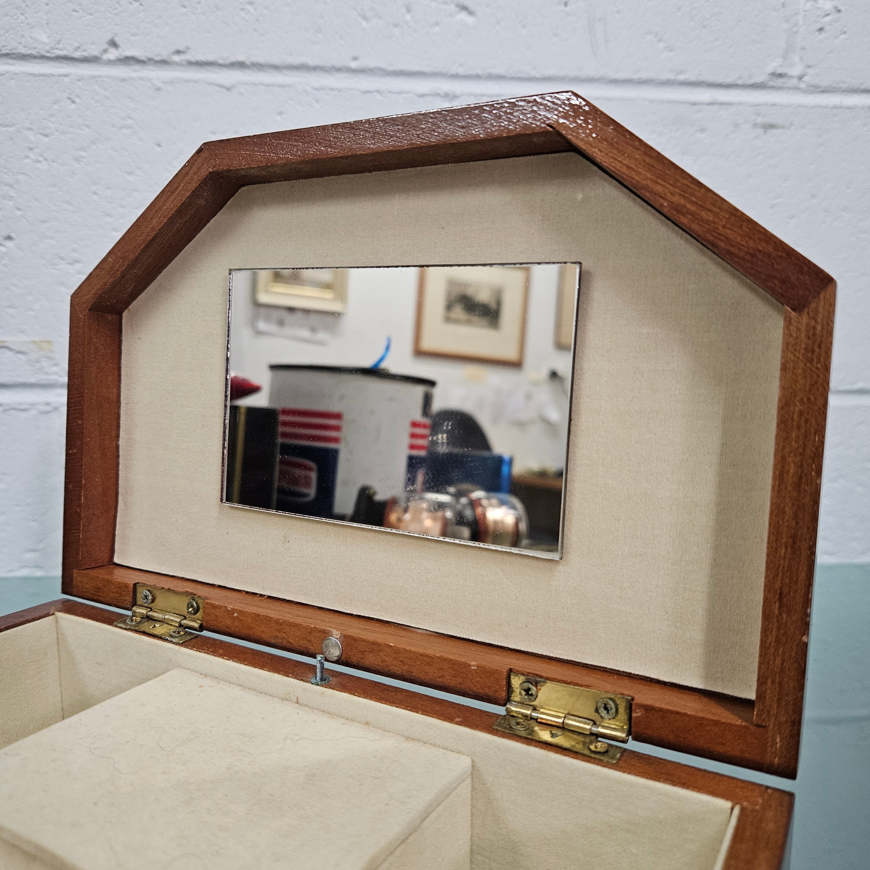 Vintage Sorrento Style Musical Jewellery Box | Antique & Vintage | Moonee Ponds Antiques | Australia Wide Delivery