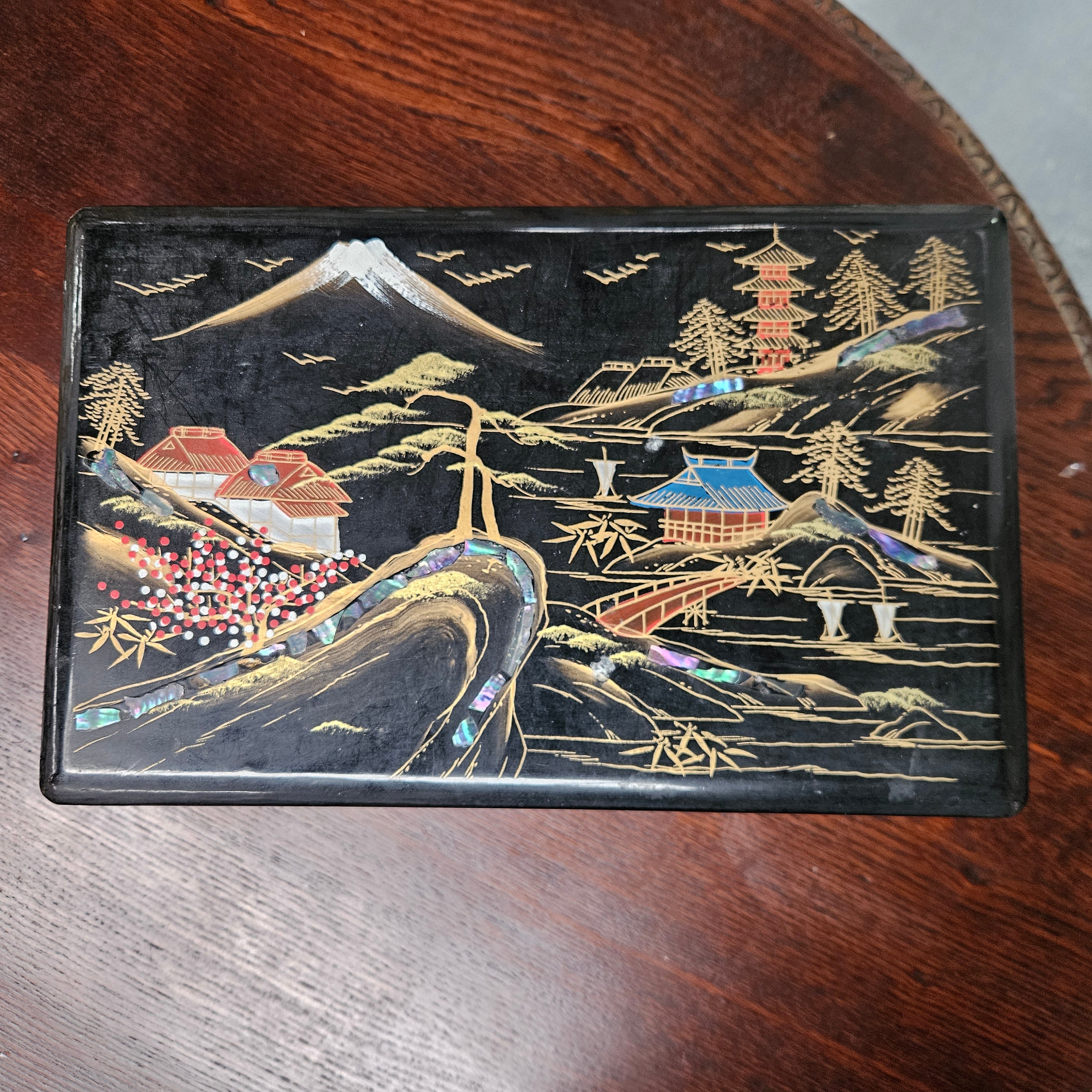 Vintage Japanese Lacquer , Abalone Shell & Gilt Painted Musical Jewellery Box | Antique & Vintage | Moonee Ponds Antiques | Australia Wide Delivery