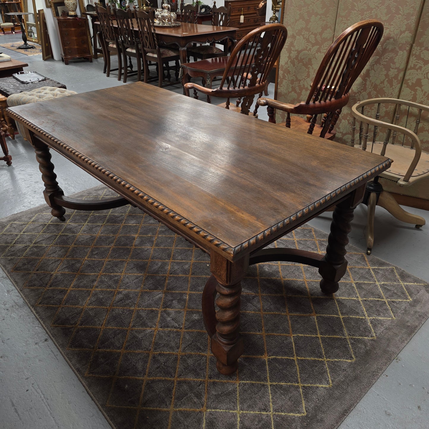 Just Arrived Dining Table
