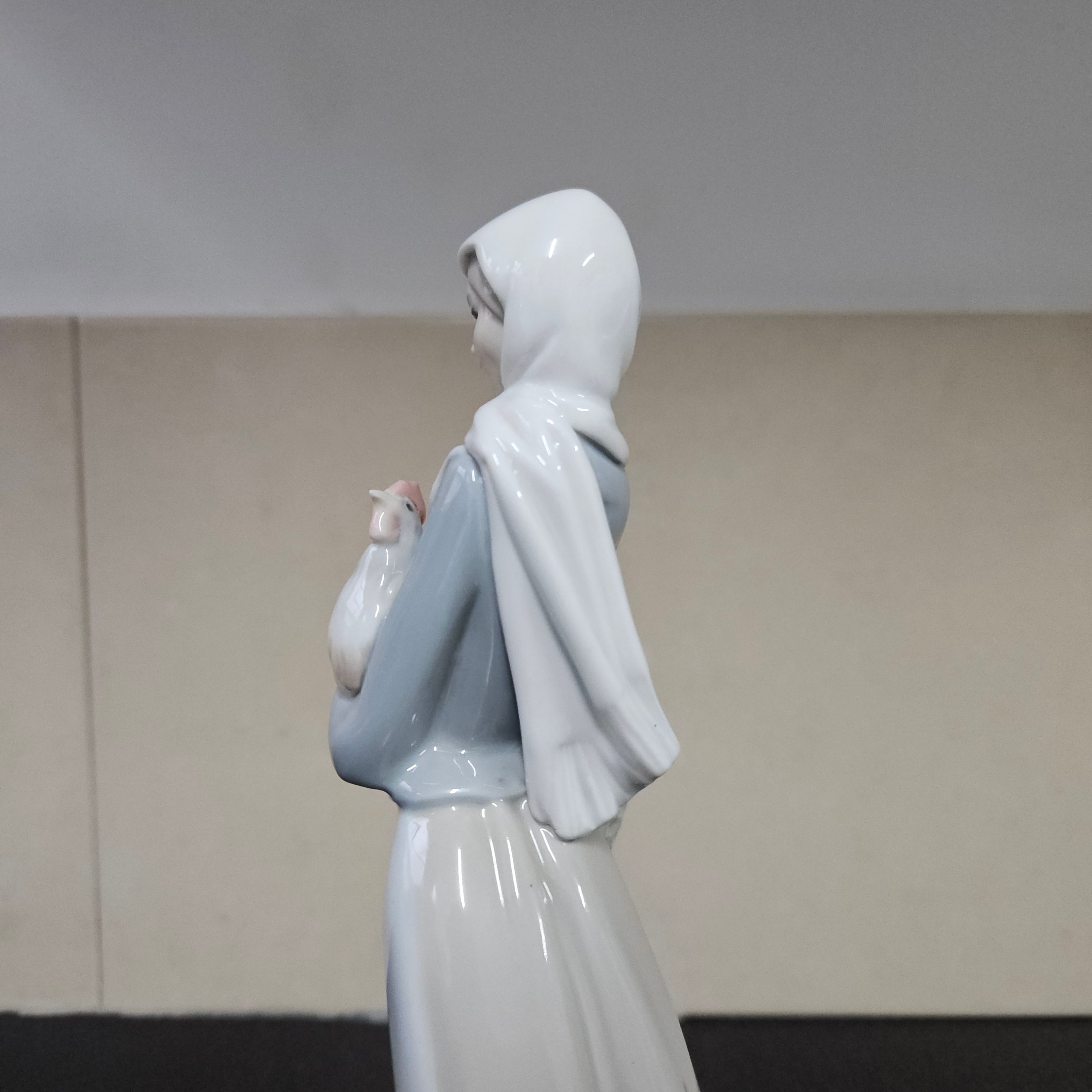 Lladro Girl With Rooster Figurine | Antique & Vintage | Moonee Ponds Antiques | Australia Wide Delivery