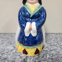 Beswick 'Queen of Hearts' Figure | Antique & Vintage | Moonee Ponds Antiques | Australia Wide Delivery