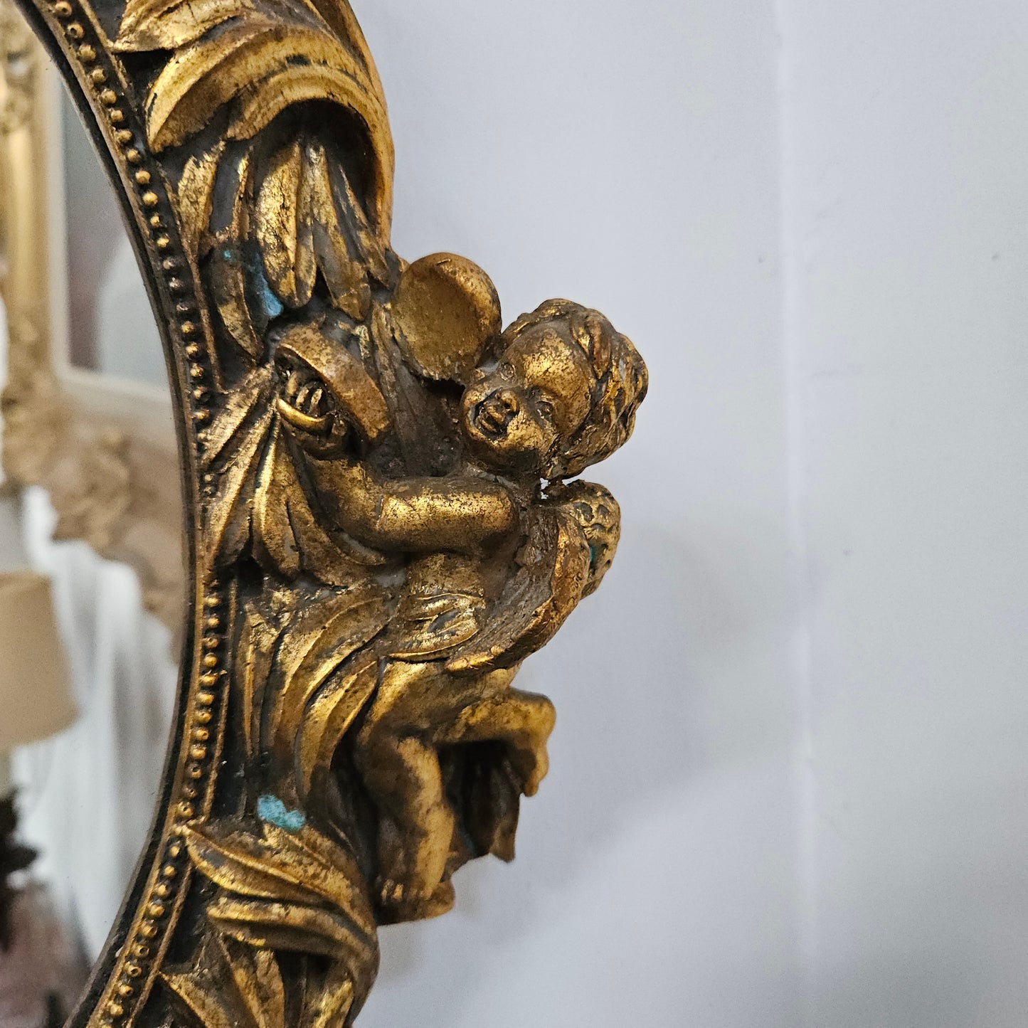 Decorative Gold Gilt Cherub Mirror