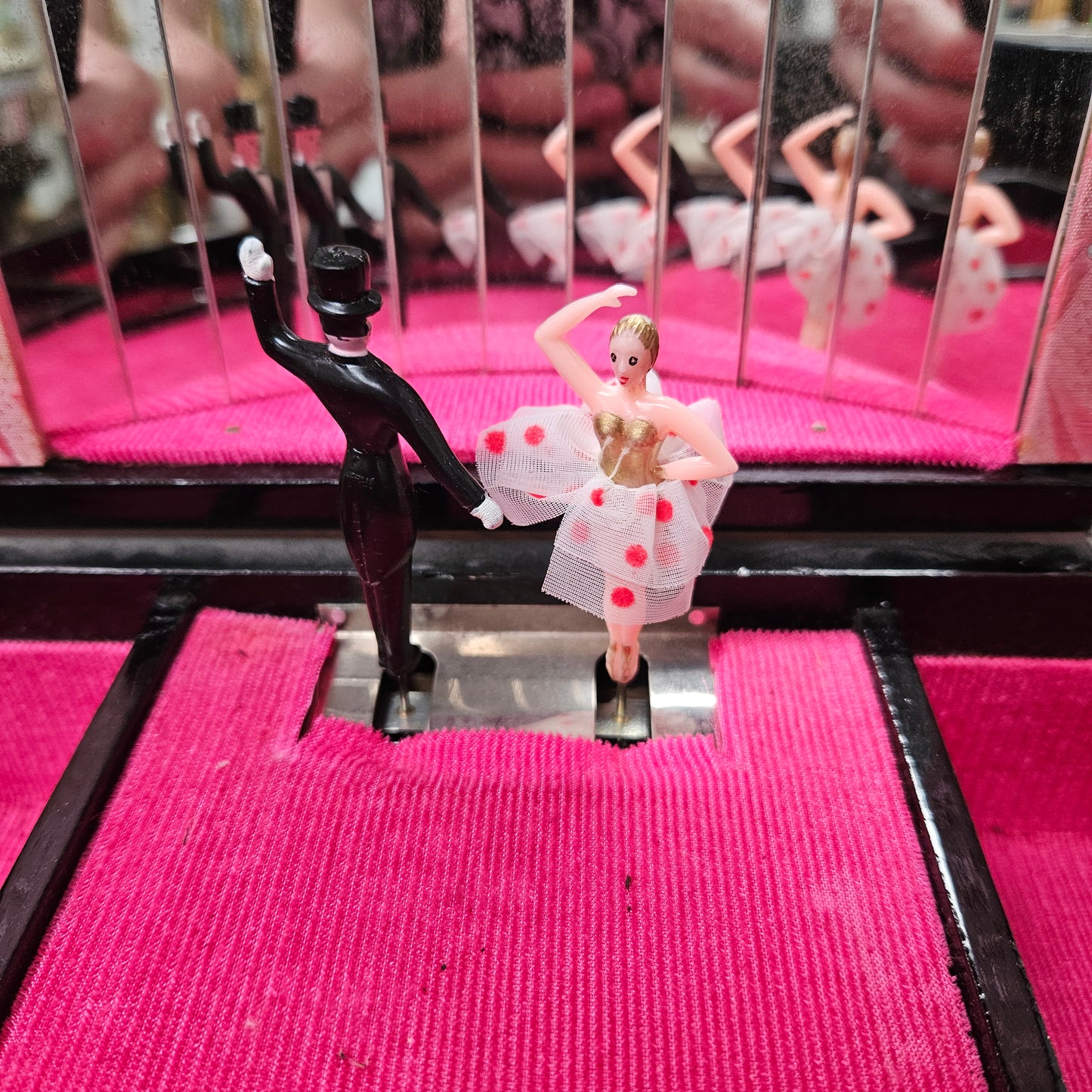 Vintage Japanese Lacquer , Abalone Shell & Gilt Painted  Musical Jewellery Box